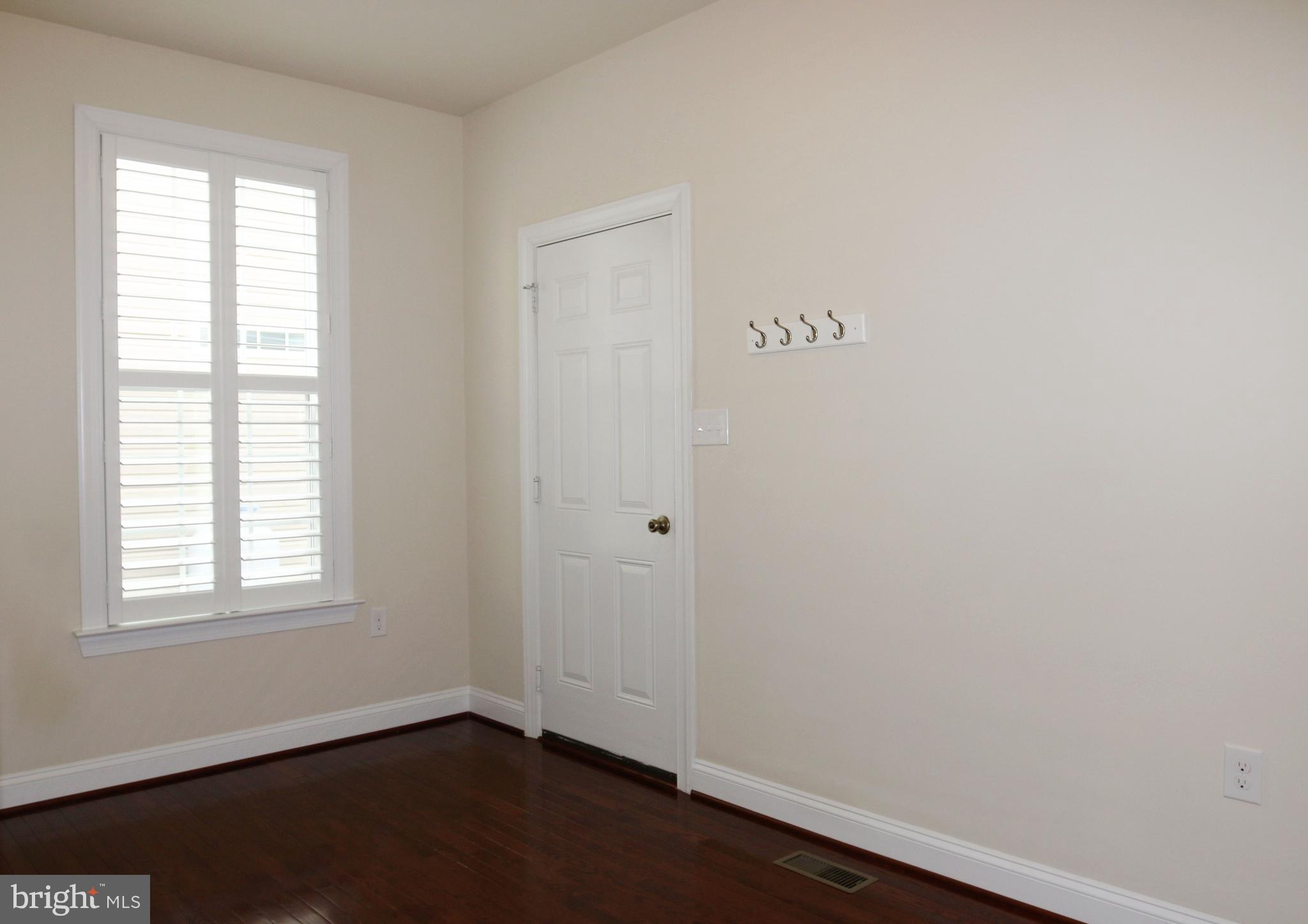 LAKELAND PLACE - Residential