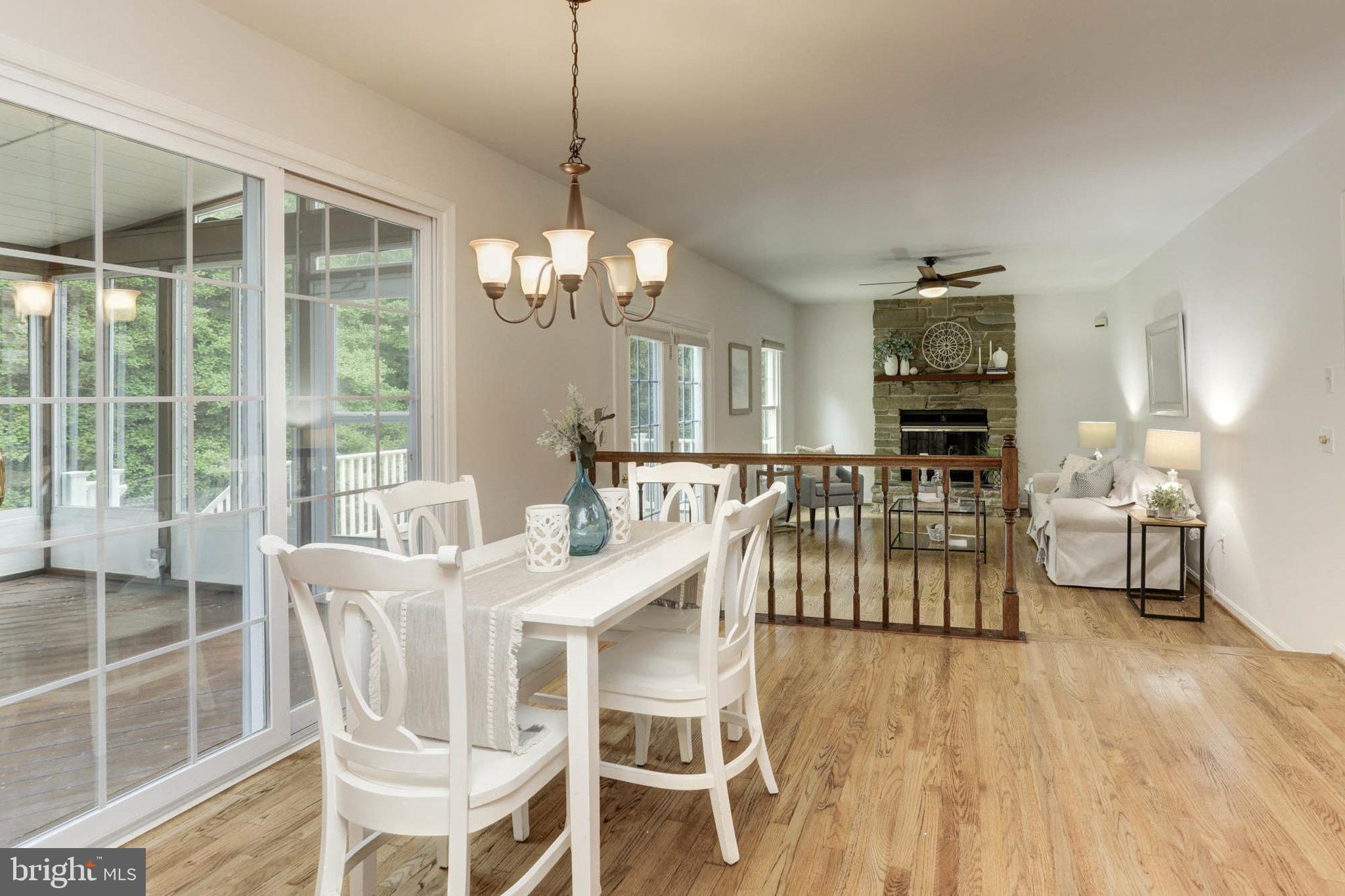 HUNT MEADOW - Residential