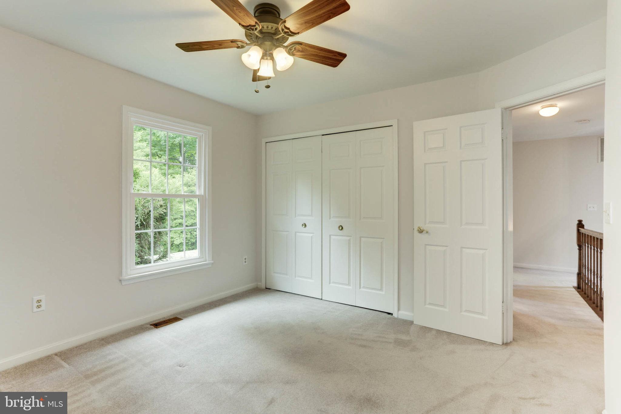 HUNT MEADOW - Residential