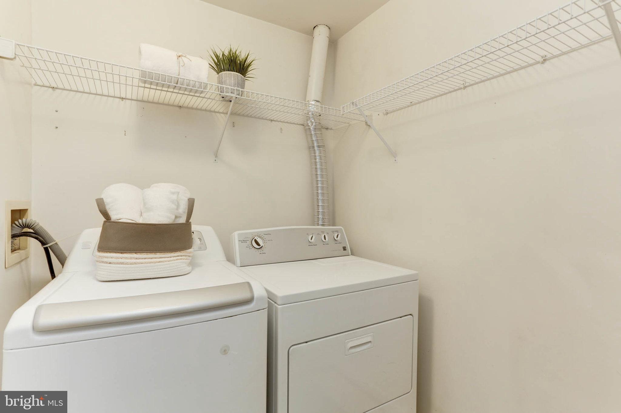 HUNT MEADOW - Residential