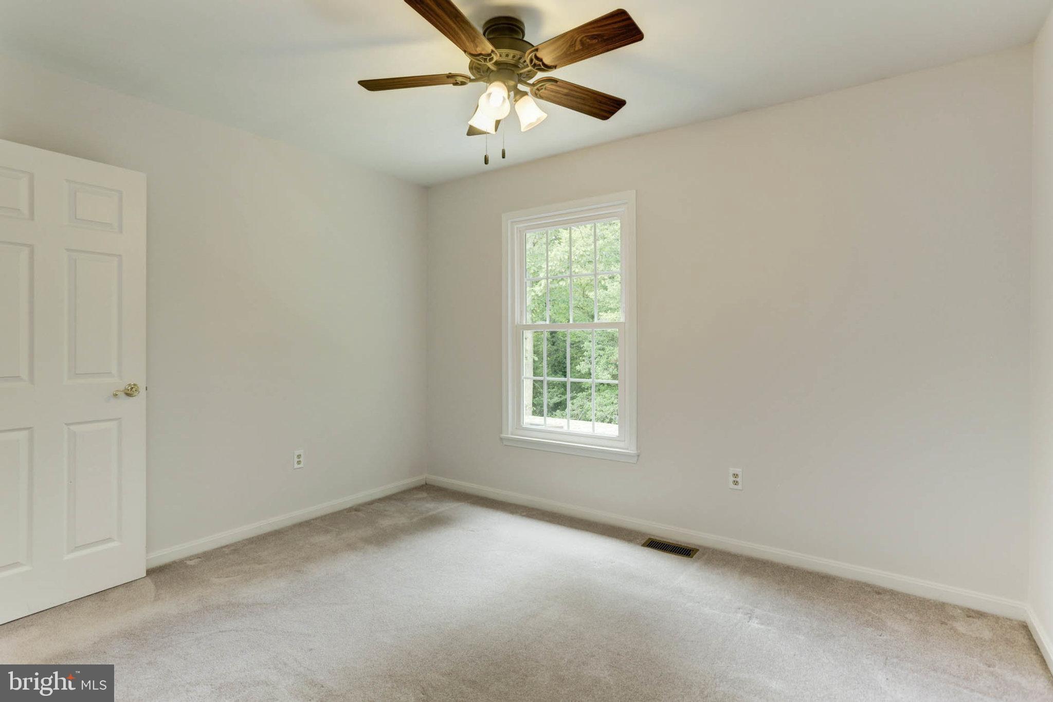 HUNT MEADOW - Residential