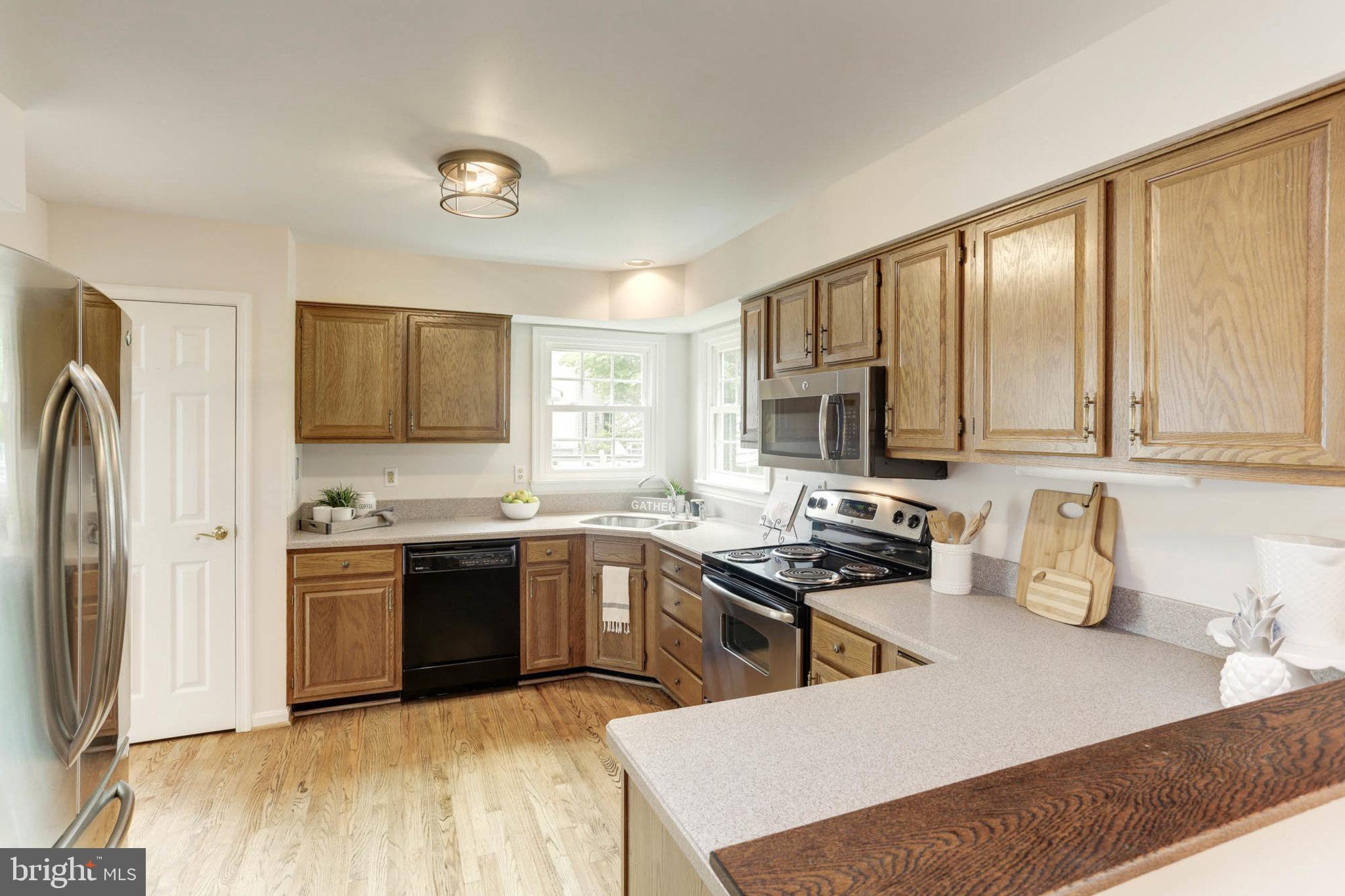 HUNT MEADOW - Residential