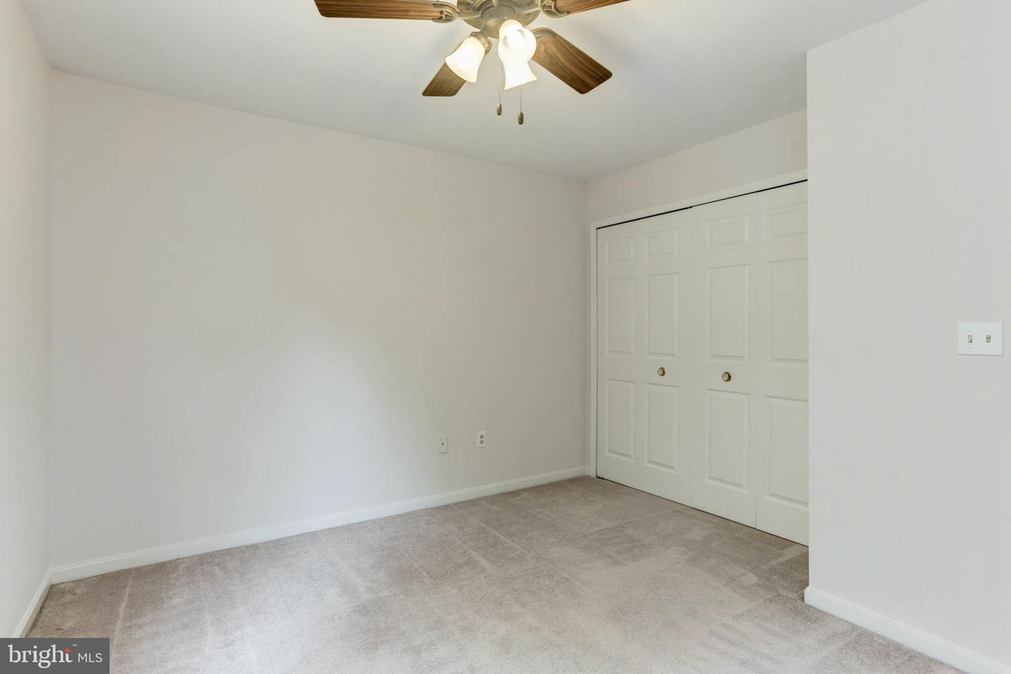 HUNT MEADOW - Residential