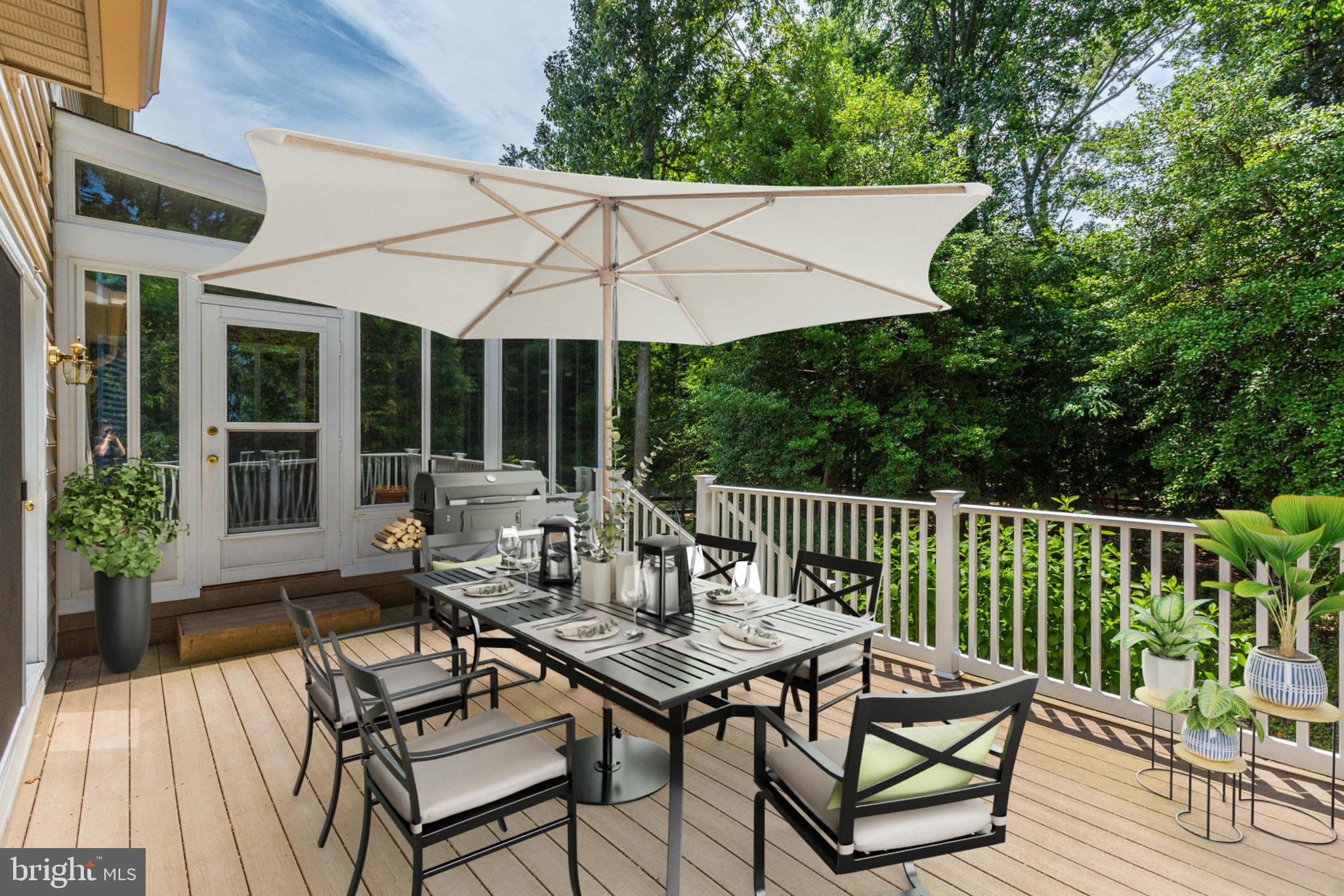 HUNT MEADOW - Residential