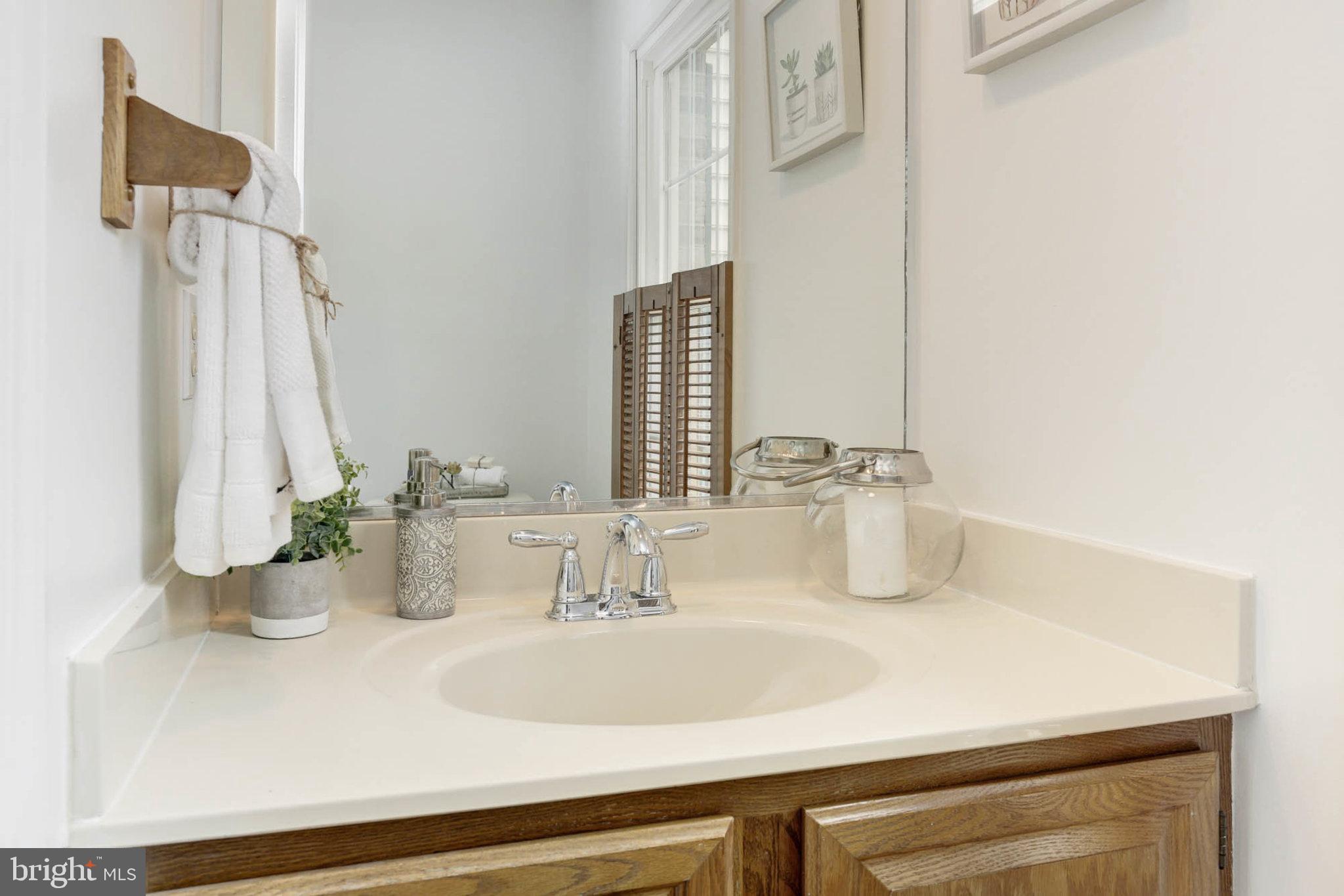 HUNT MEADOW - Residential