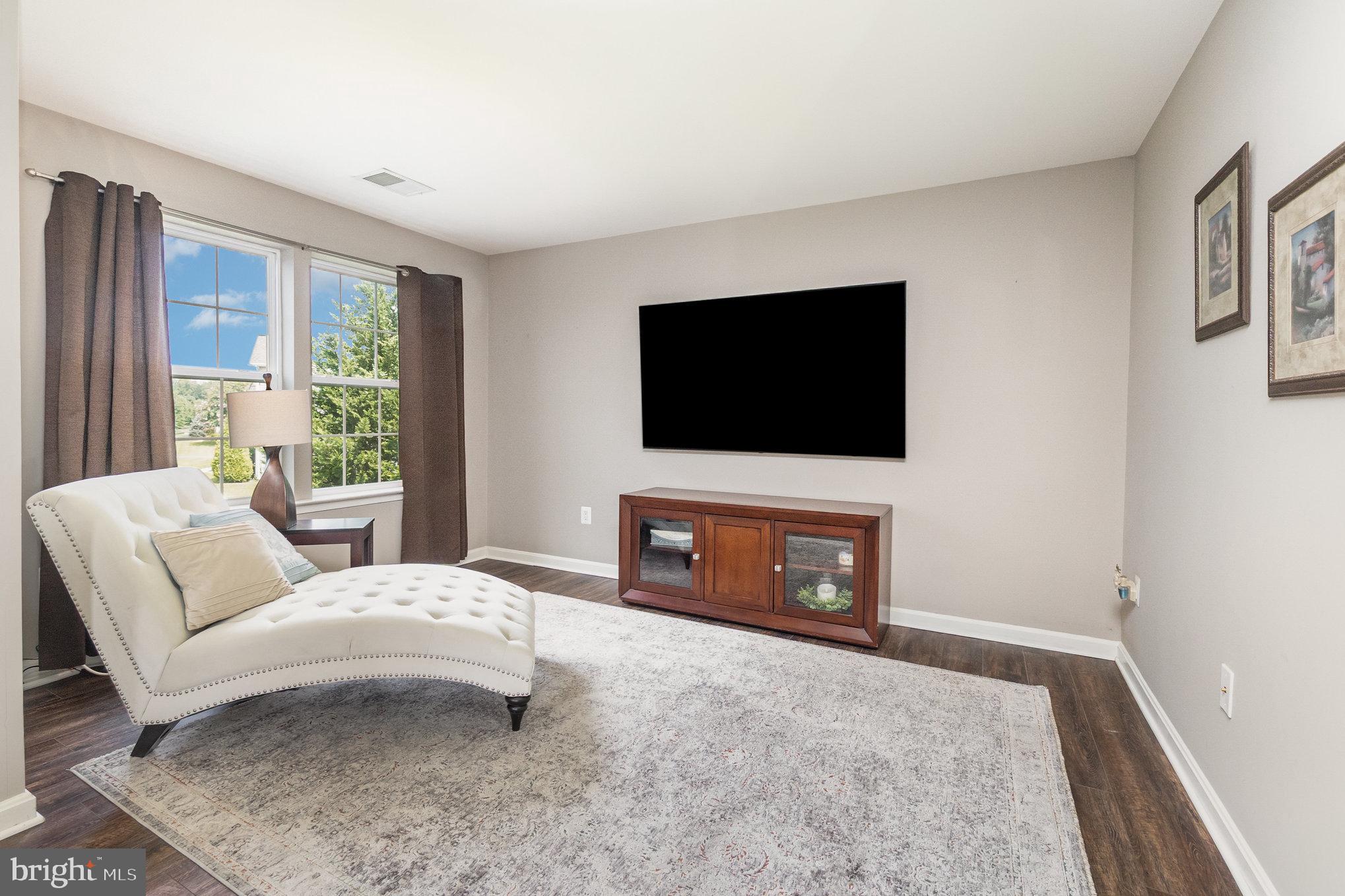 DEER HOLLOW - Residential