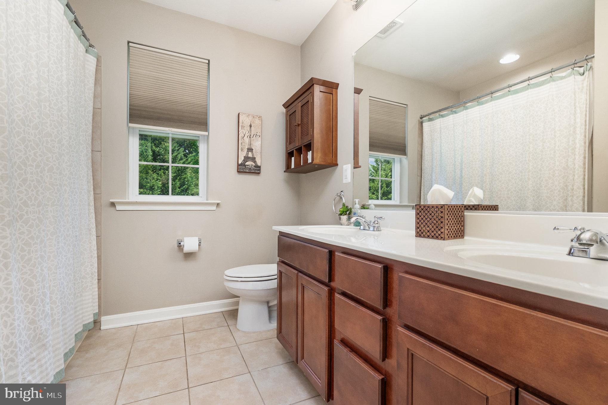 DEER HOLLOW - Residential