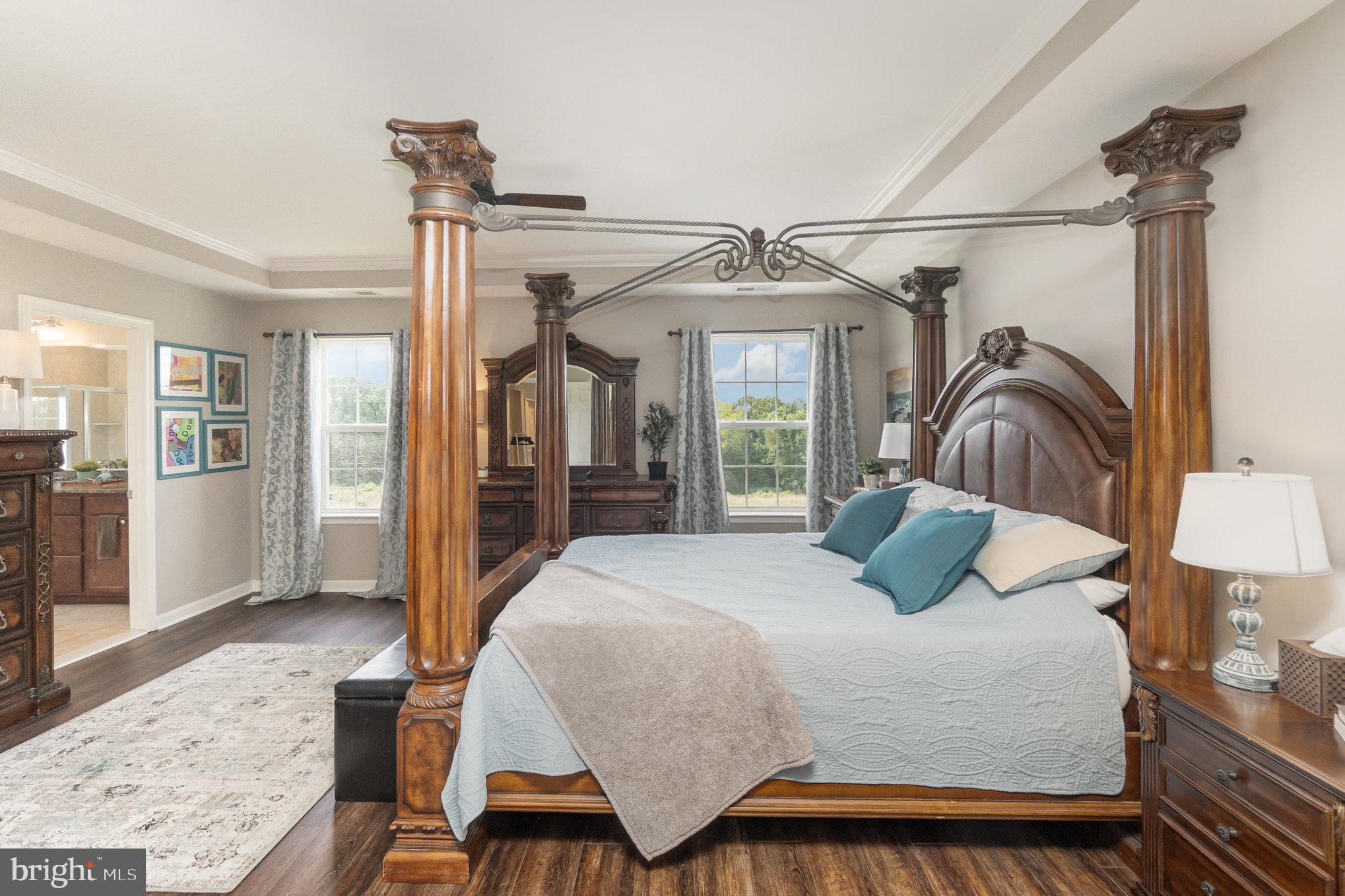 DEER HOLLOW - Residential