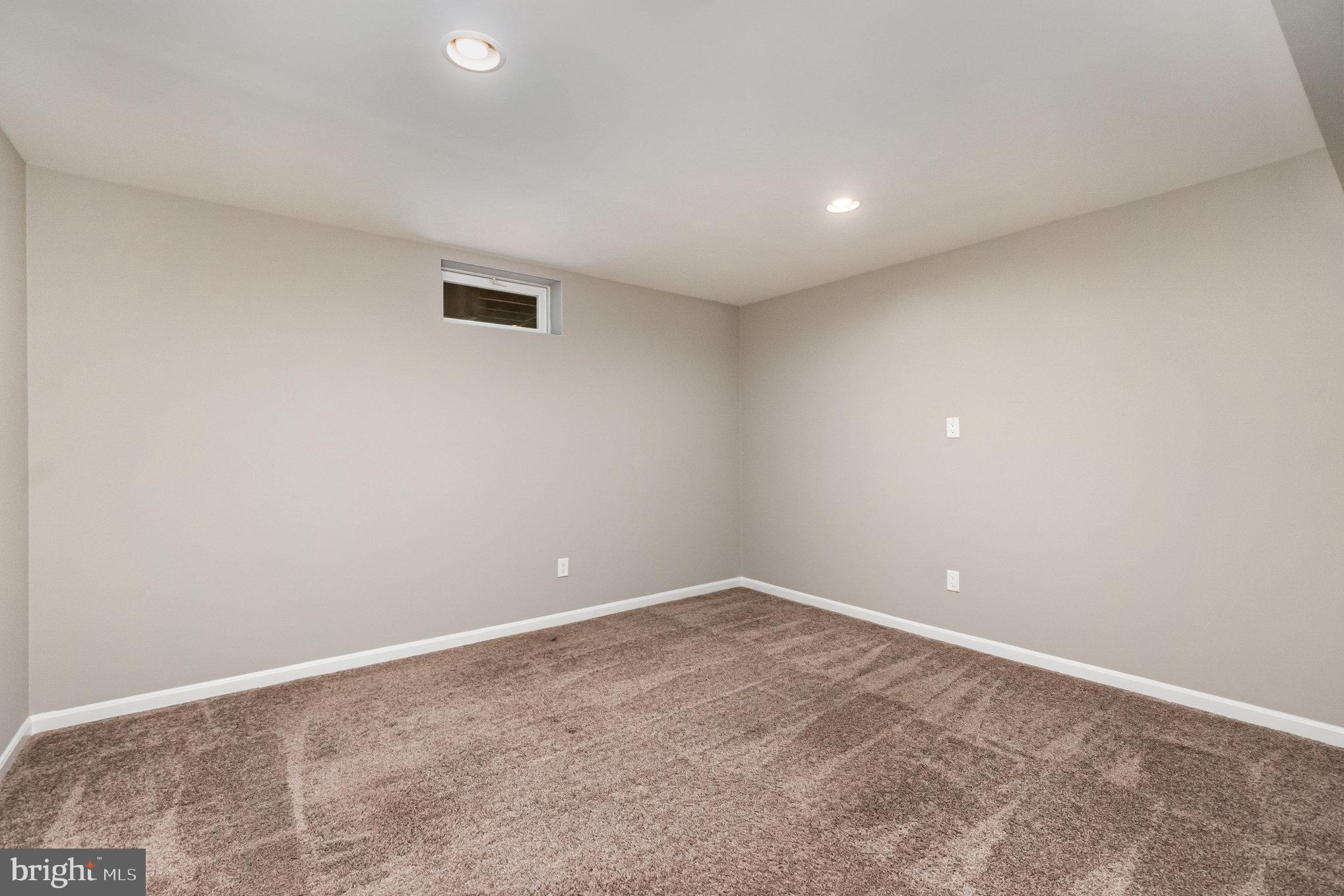 DEER HOLLOW - Residential