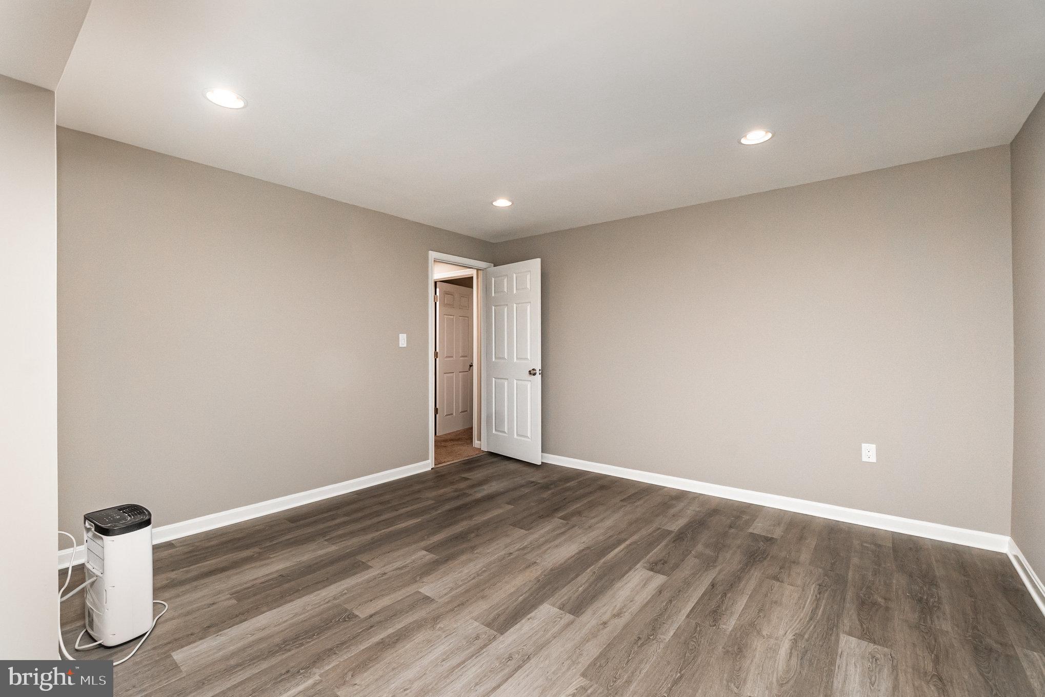 DEER HOLLOW - Residential