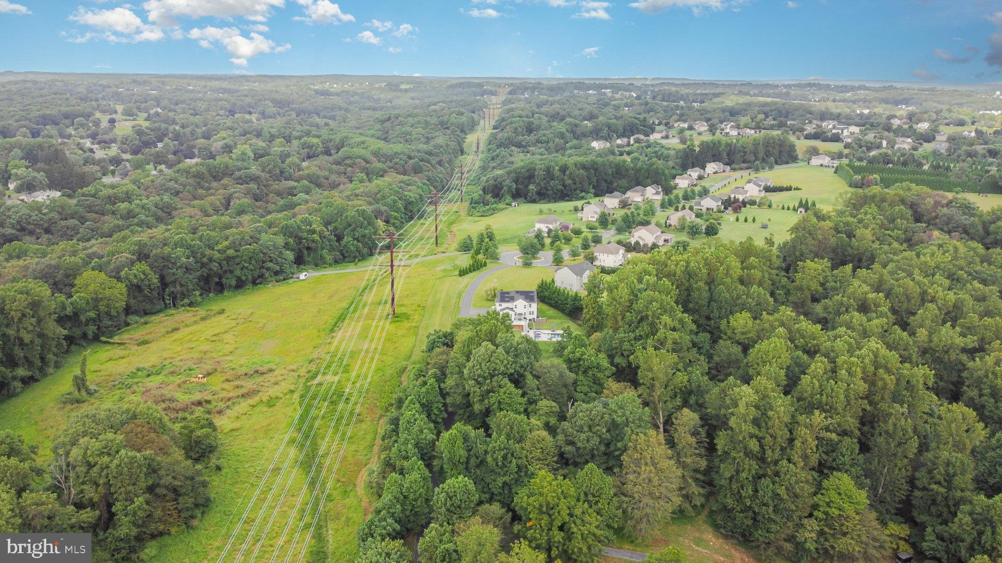 DEER HOLLOW - Residential