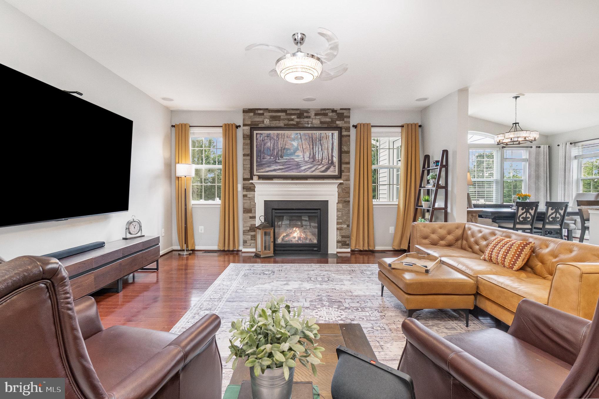 DEER HOLLOW - Residential