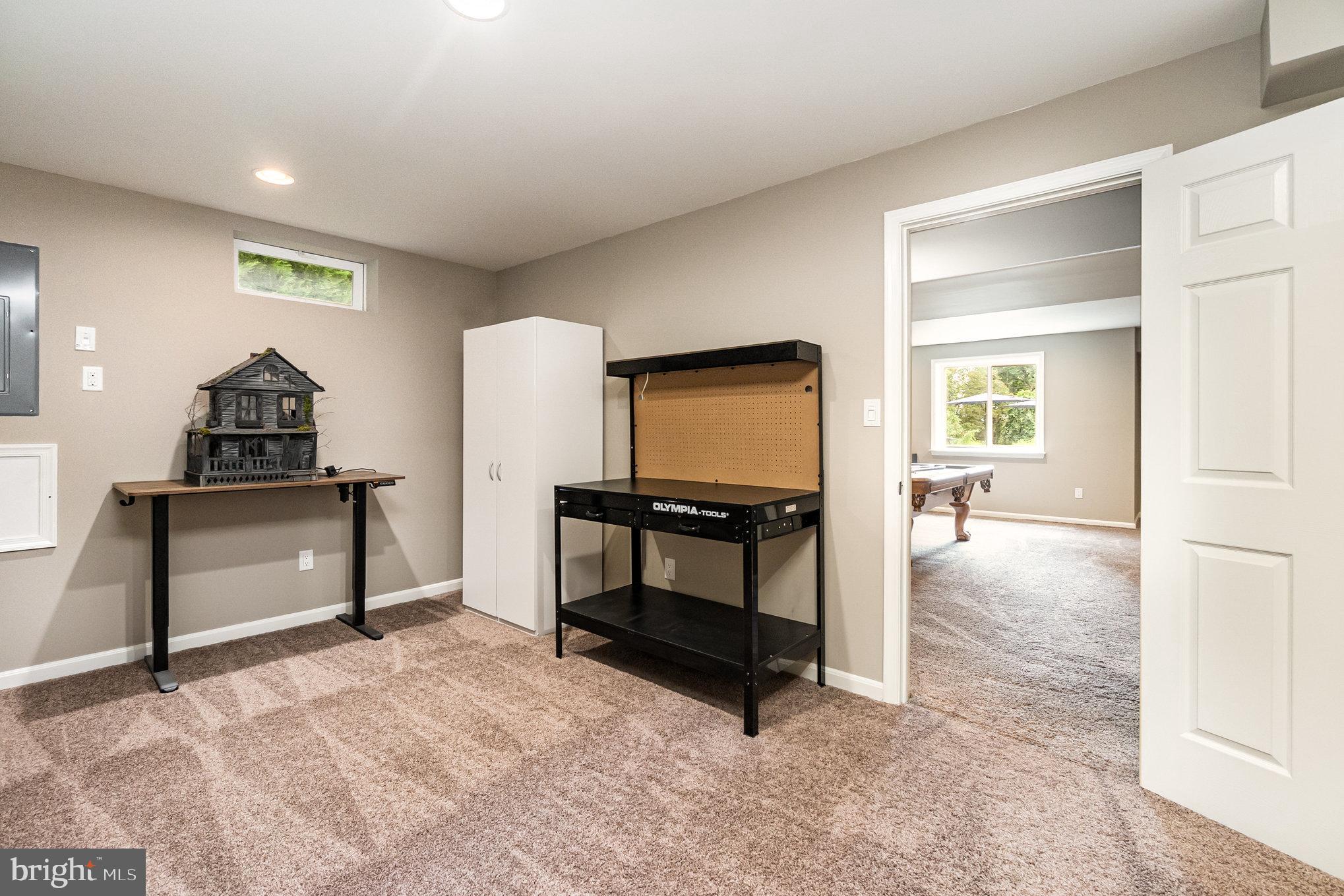 DEER HOLLOW - Residential