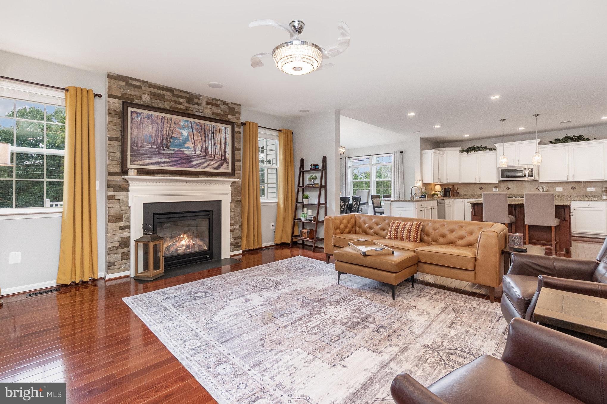 DEER HOLLOW - Residential