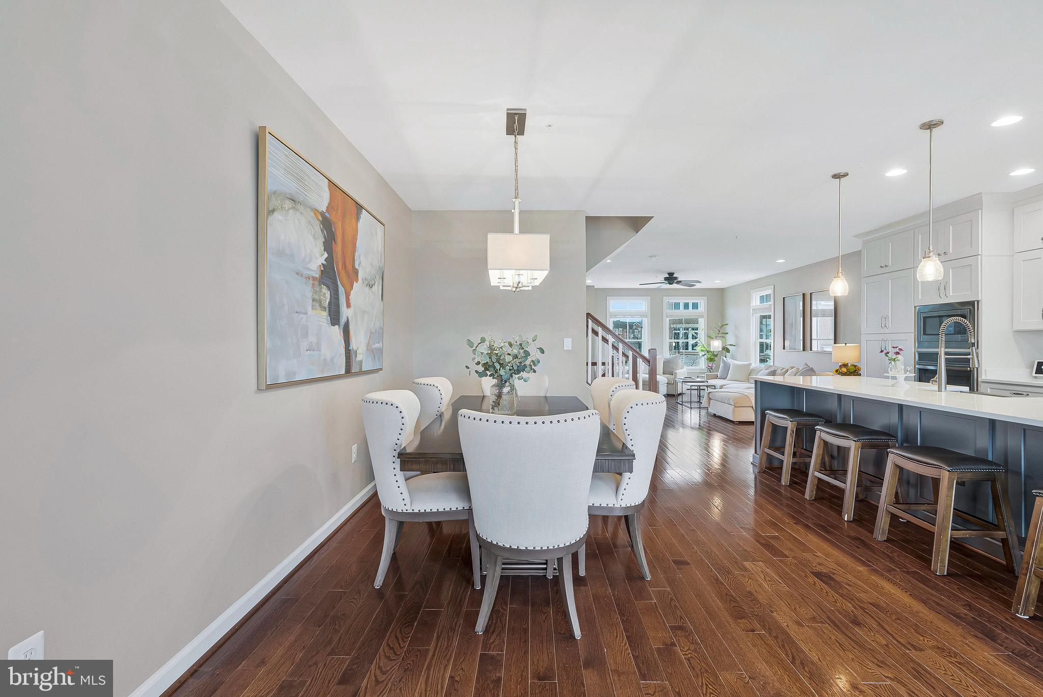 ONE LOUDOUN LANDBAY 2 - Residential