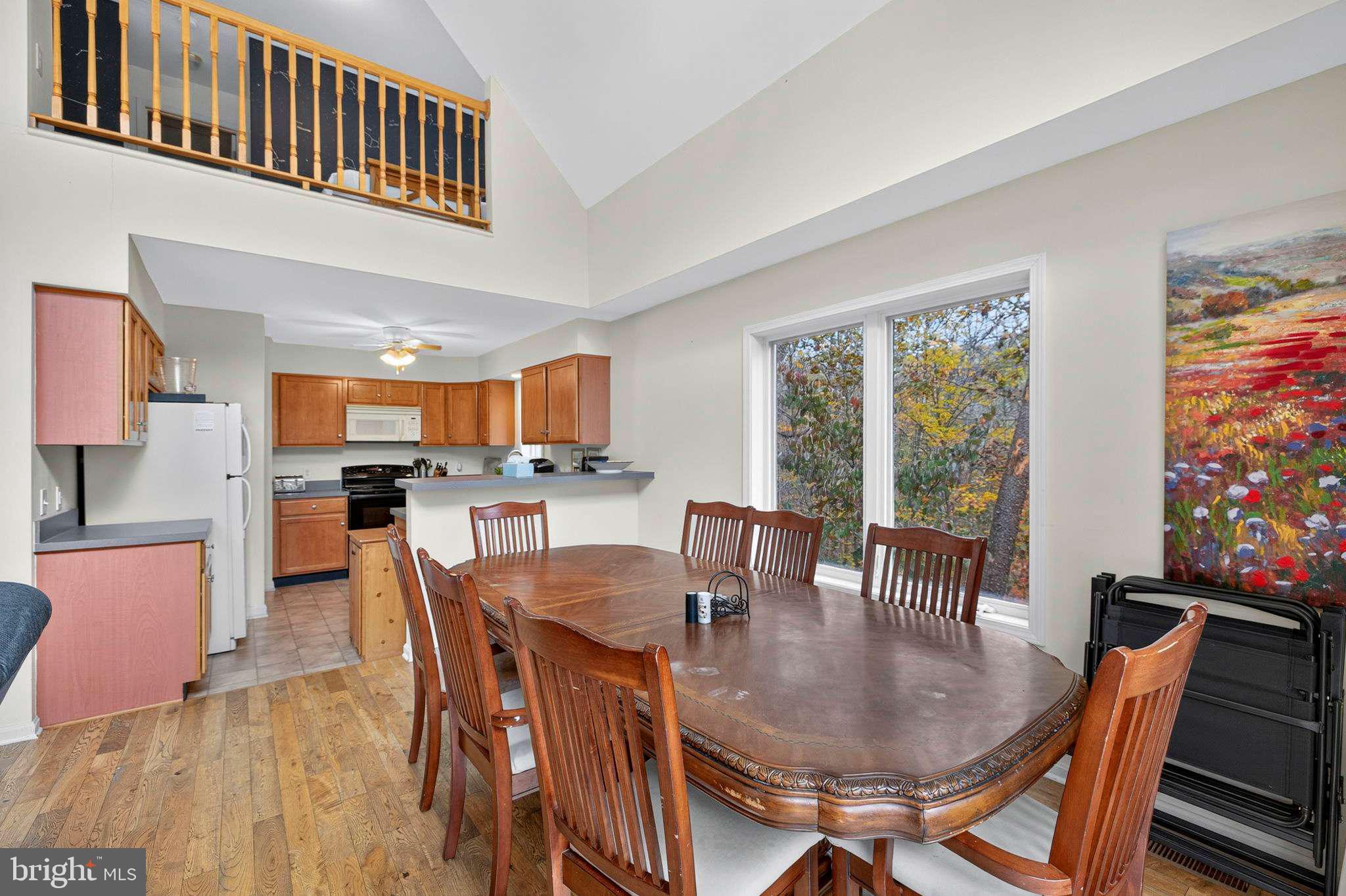 BEAVER DAM WOODS - Residential