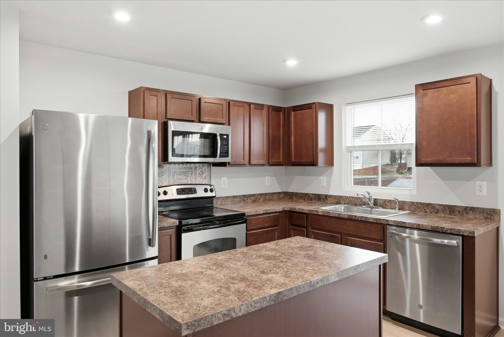 CHANDLERS GLEN - Residential