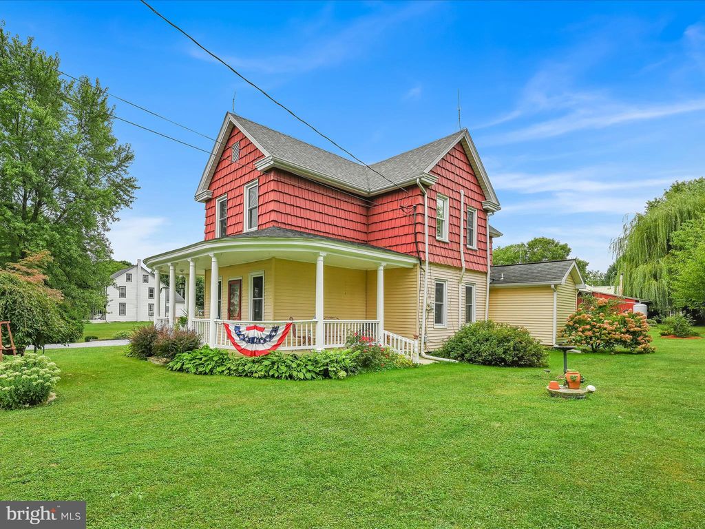 Photo of 300 Hilldale Road, PEQUEA, PA 17565 (MLS # PALA2056392)