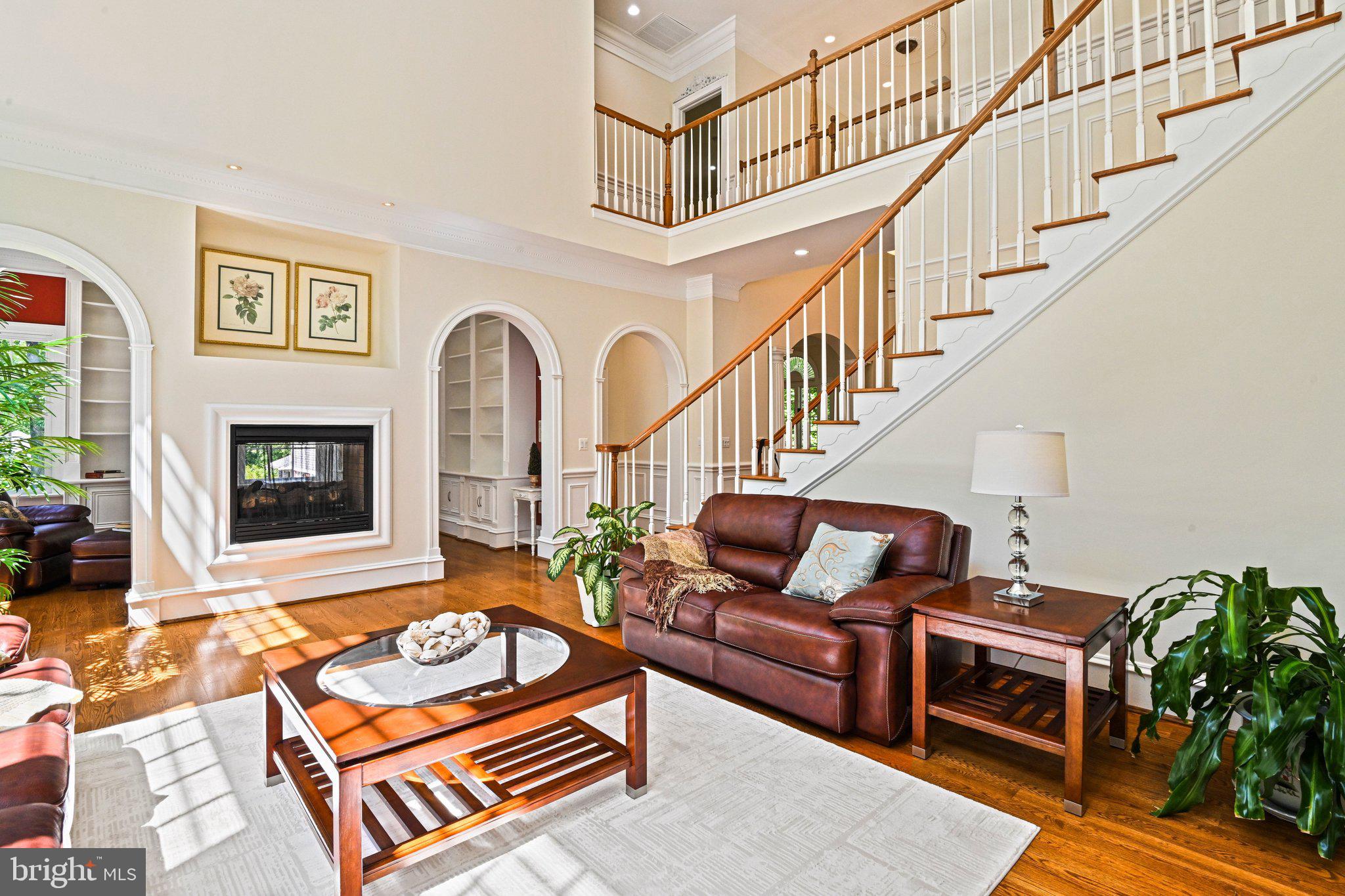 PINE RIDGE - Residential
