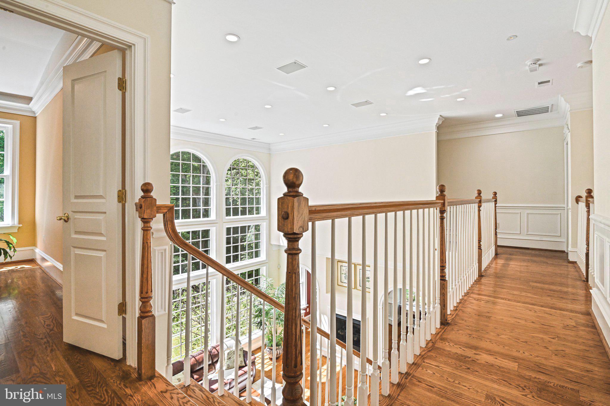 PINE RIDGE - Residential