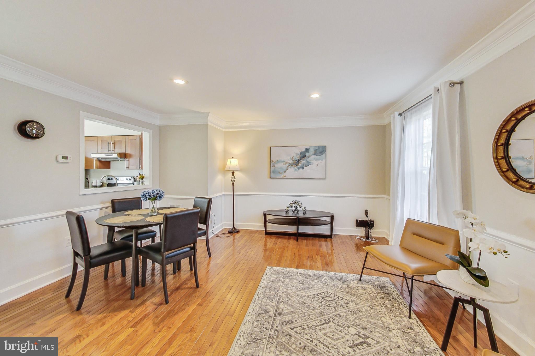 GUNNERS LAKE VILLAGE - Residential