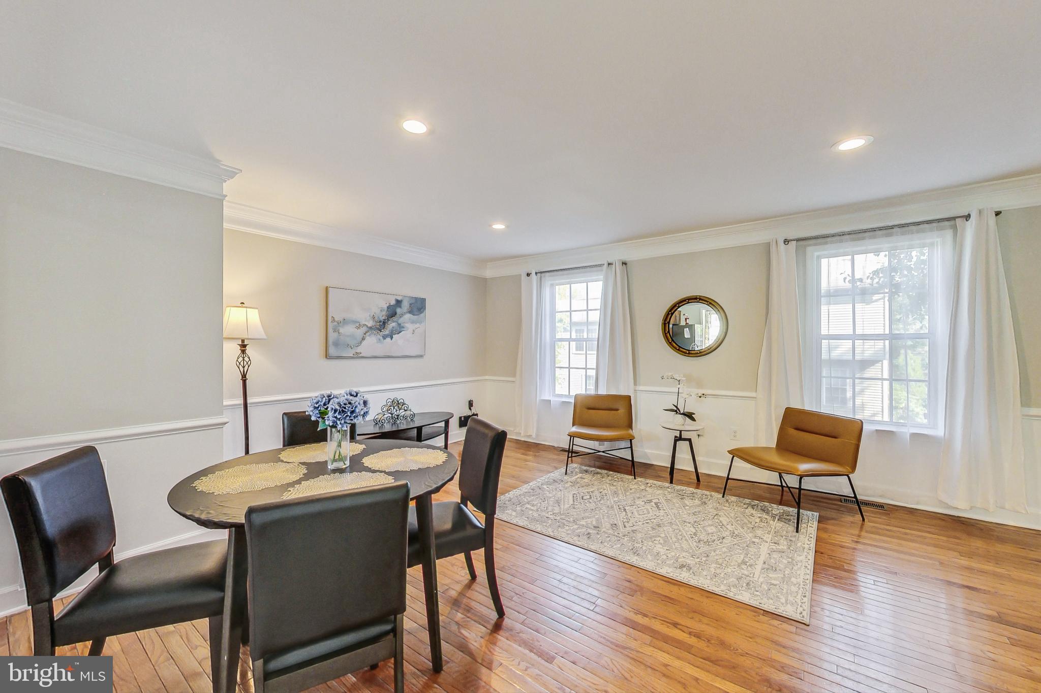 GUNNERS LAKE VILLAGE - Residential