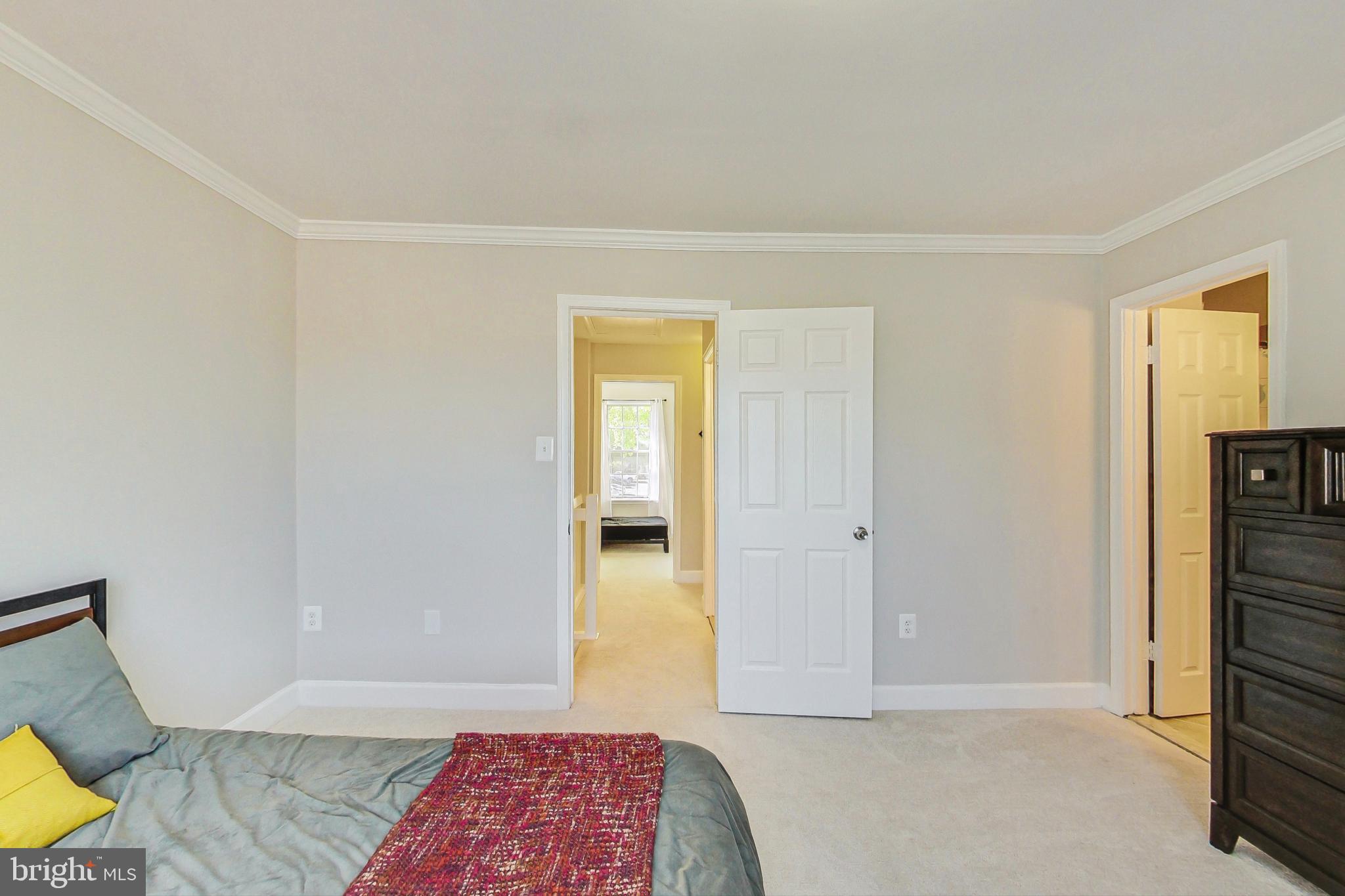 GUNNERS LAKE VILLAGE - Residential