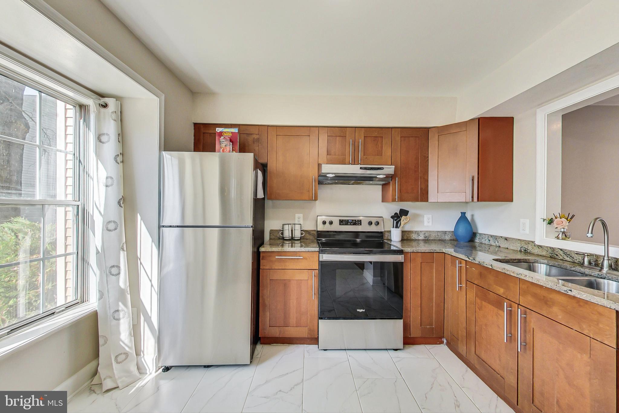 GUNNERS LAKE VILLAGE - Residential