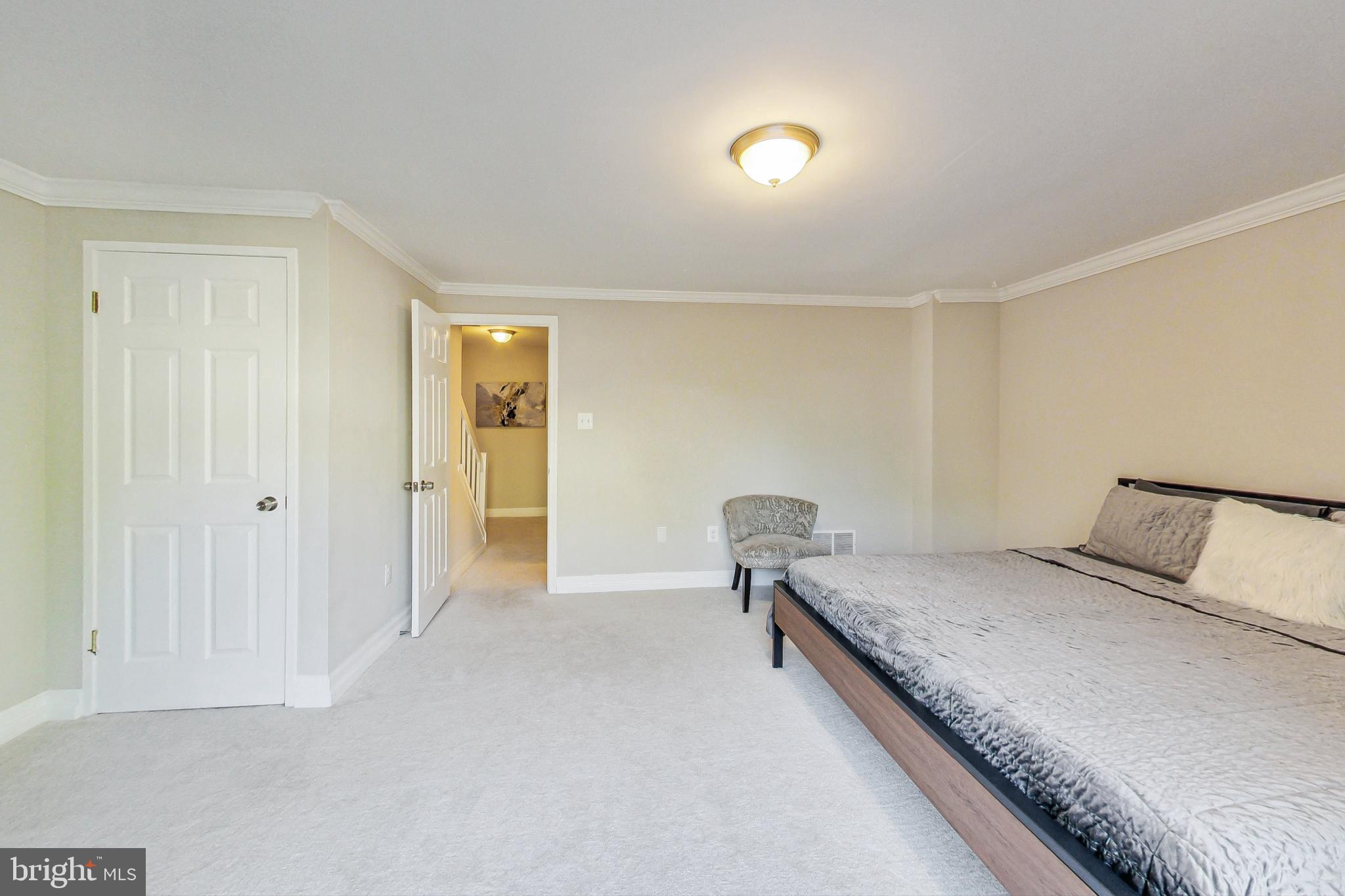 GUNNERS LAKE VILLAGE - Residential