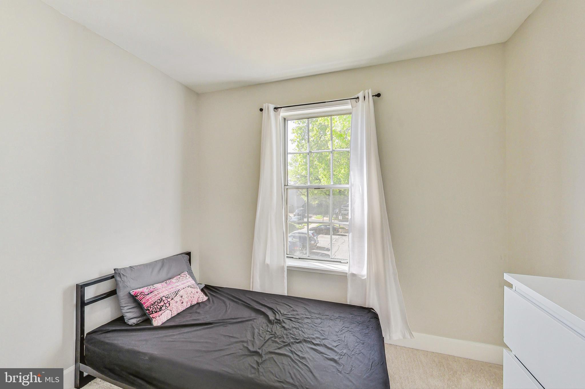 GUNNERS LAKE VILLAGE - Residential