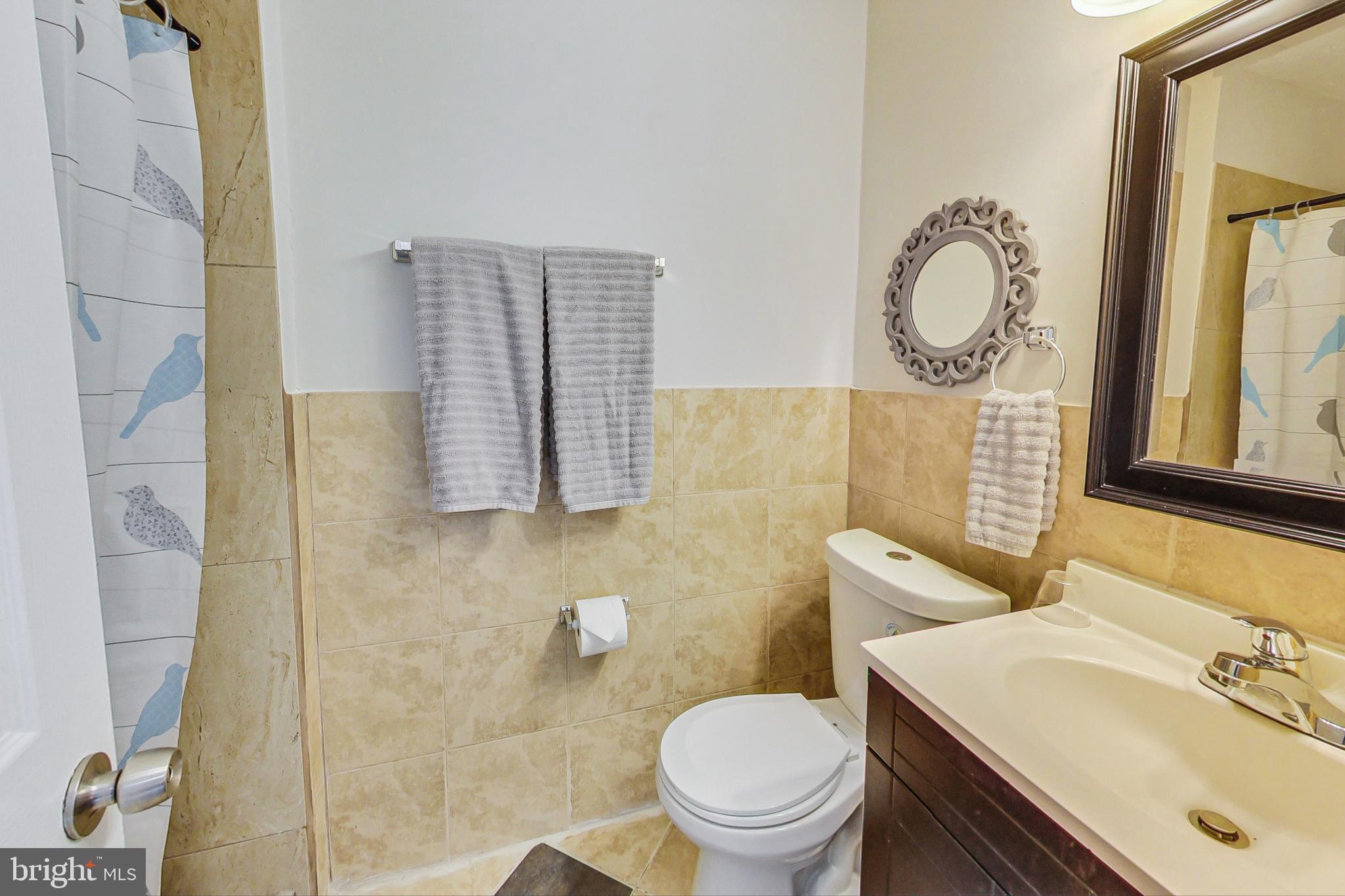 GUNNERS LAKE VILLAGE - Residential