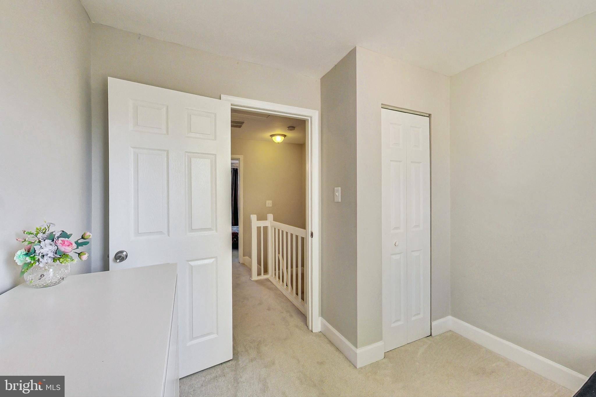 GUNNERS LAKE VILLAGE - Residential