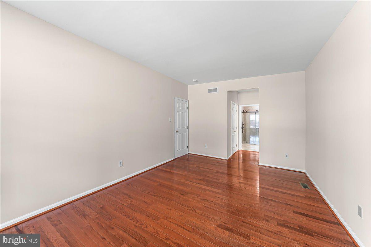 CHARLESTOWN HUNT - Residential