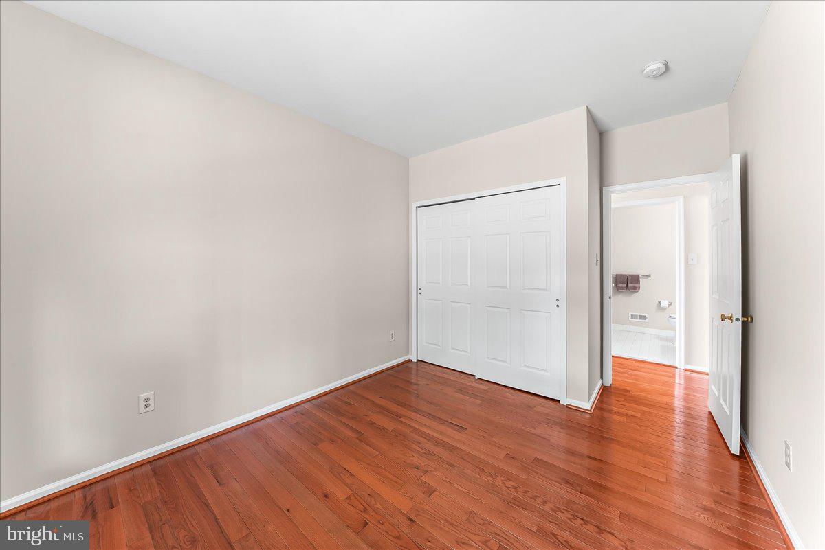 CHARLESTOWN HUNT - Residential