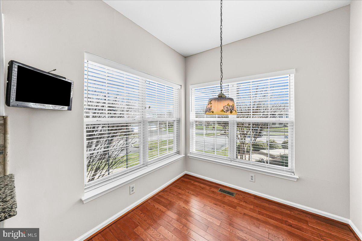 CHARLESTOWN HUNT - Residential