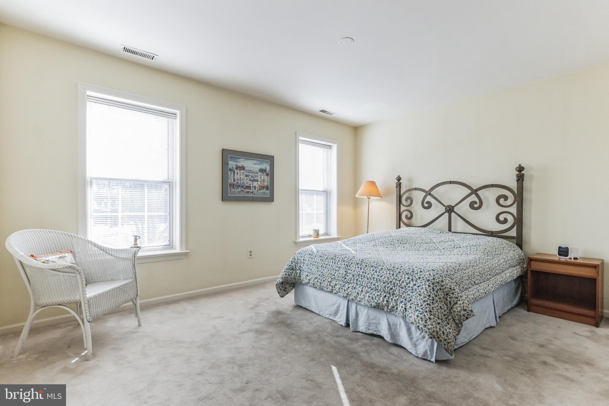 MEADOWVIEW FARMS - Residential