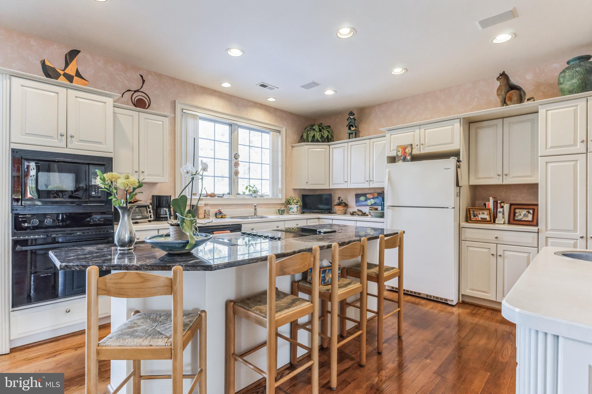 MEADOWVIEW FARMS - Residential