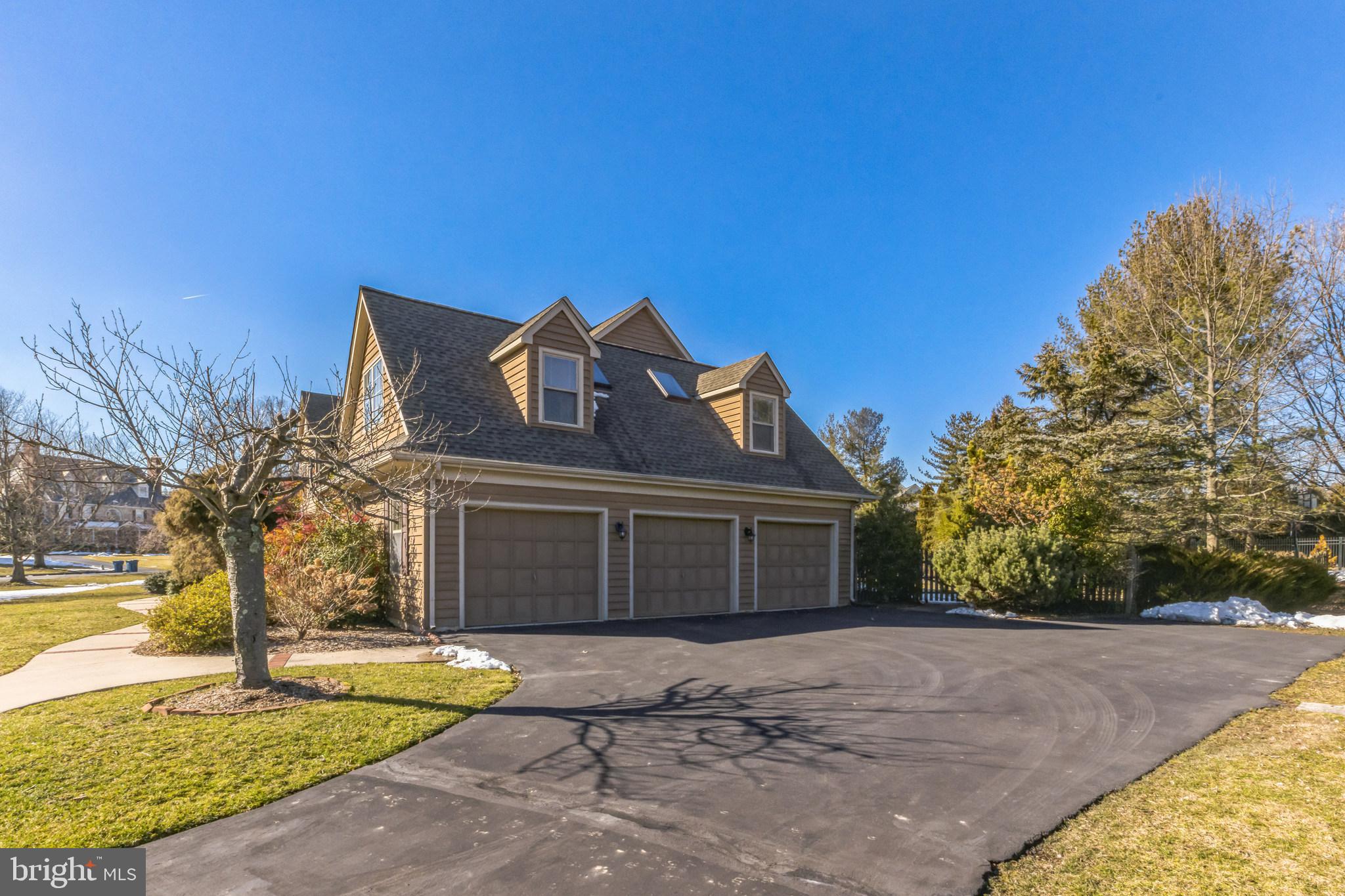 MEADOWVIEW FARMS - Residential