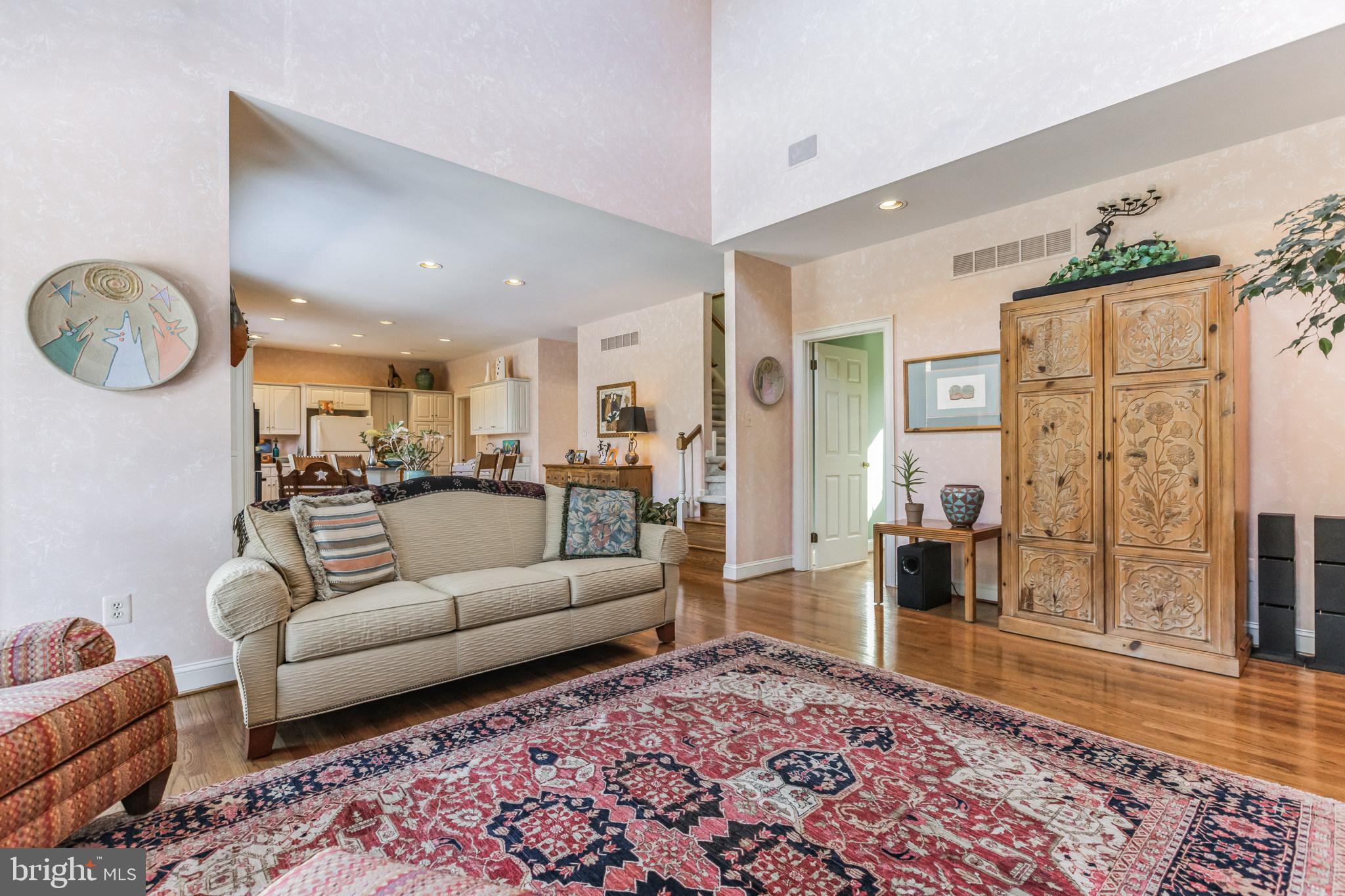 MEADOWVIEW FARMS - Residential