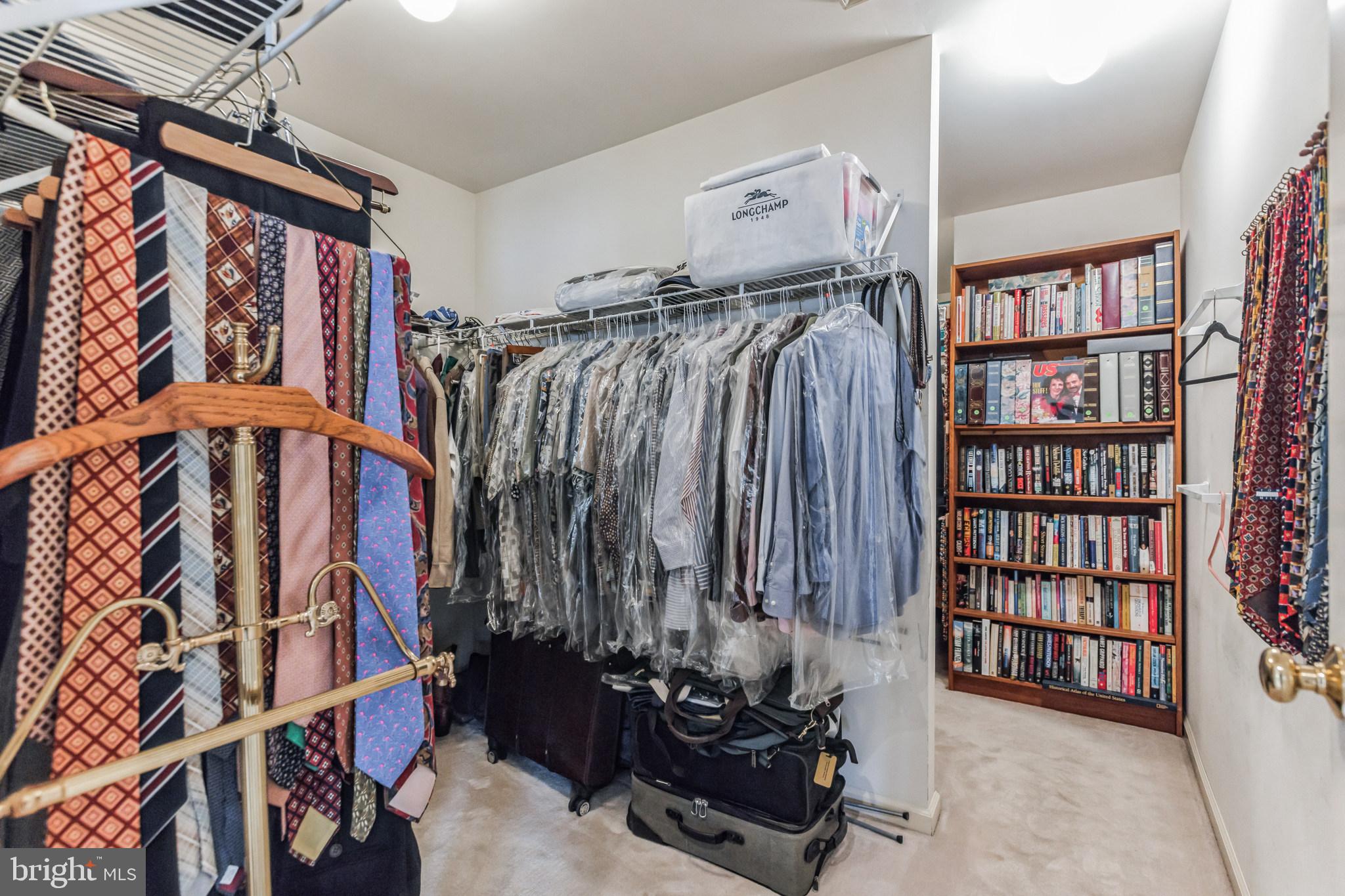 MEADOWVIEW FARMS - Residential