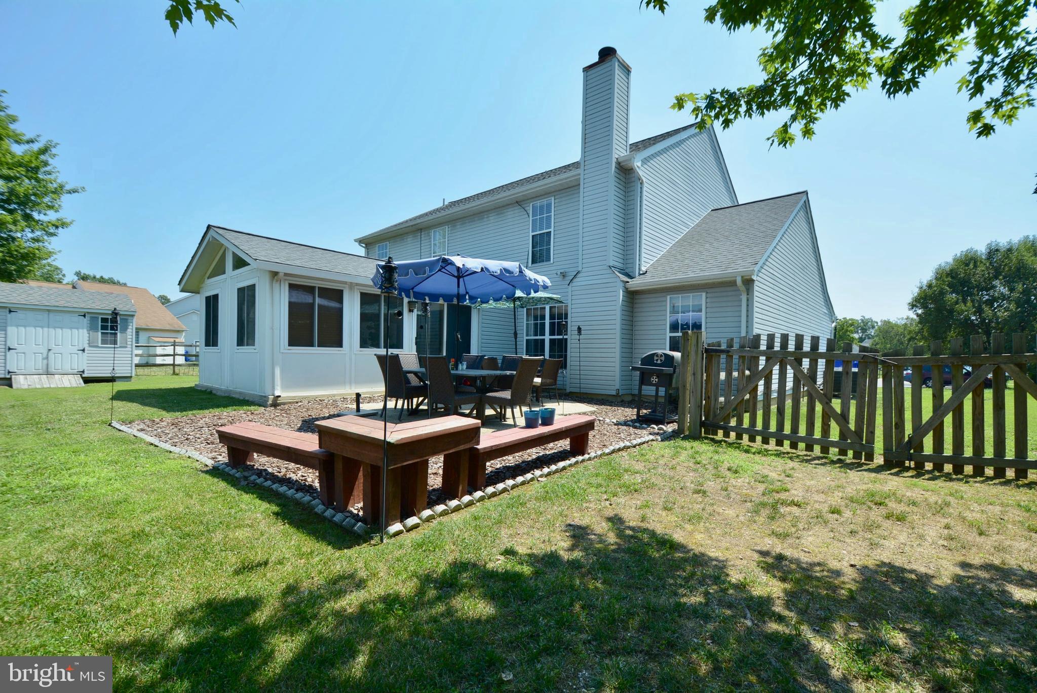 DORCHESTER - ST. CHARLES - Residential