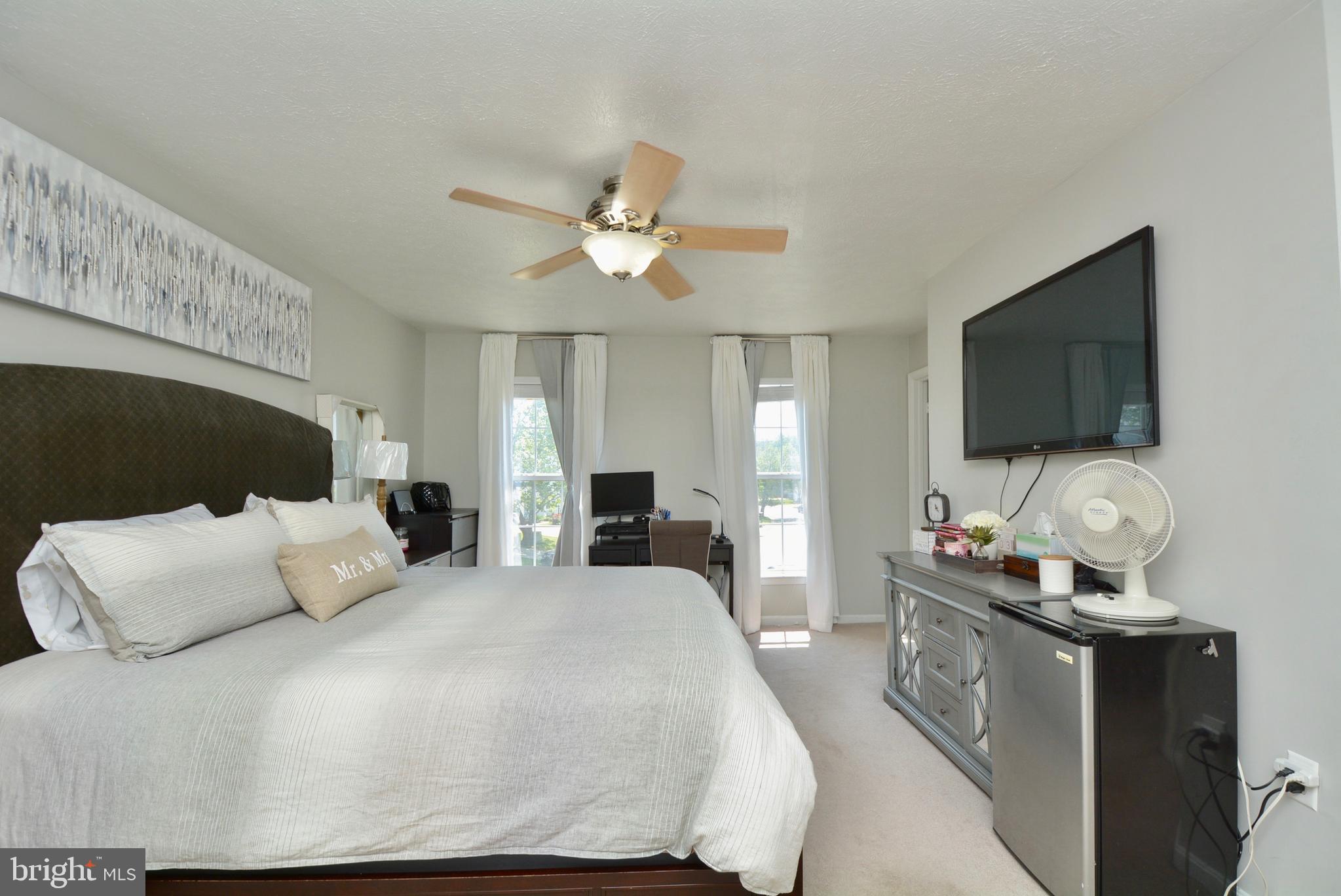 DORCHESTER - ST. CHARLES - Residential