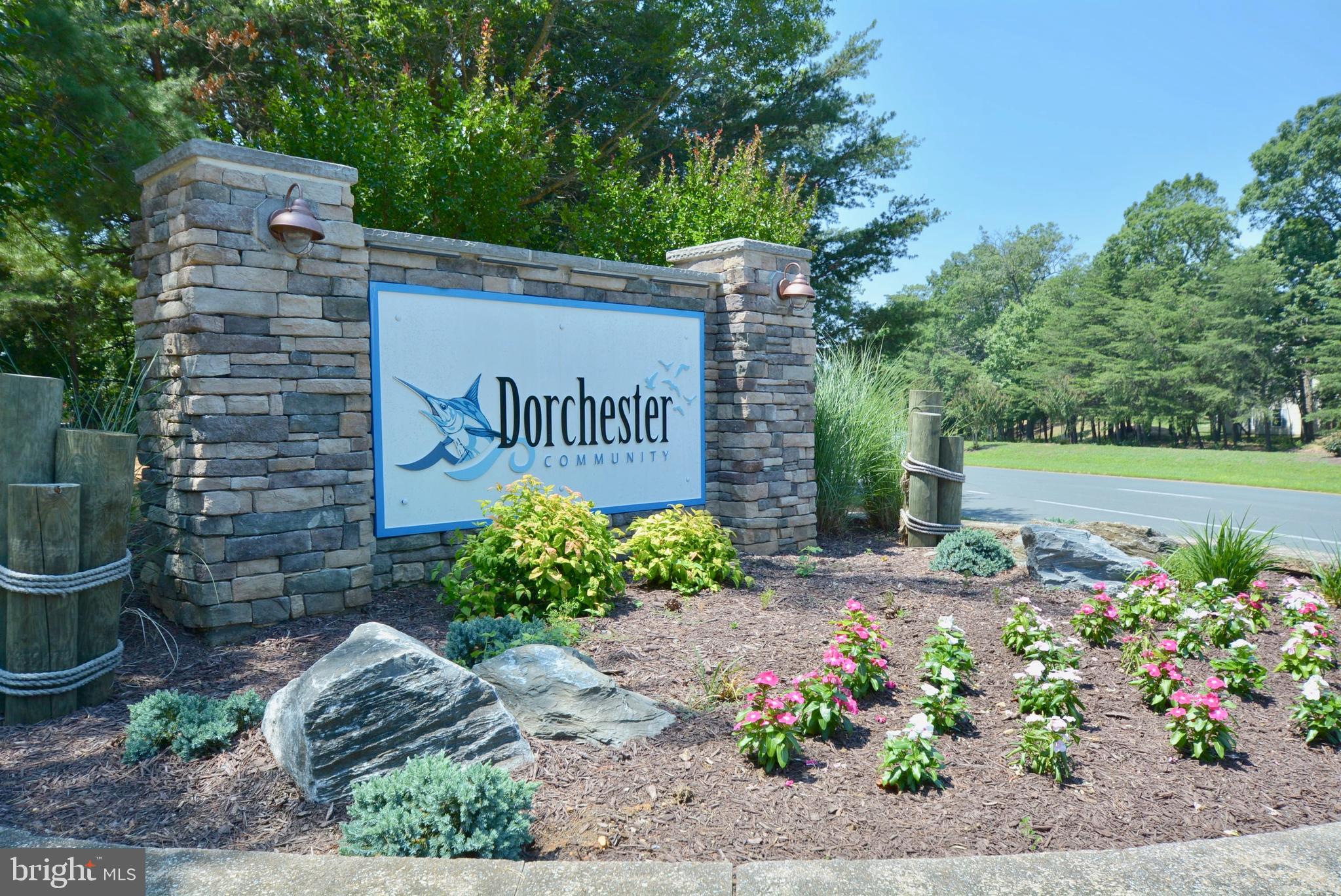 DORCHESTER - ST. CHARLES - Residential