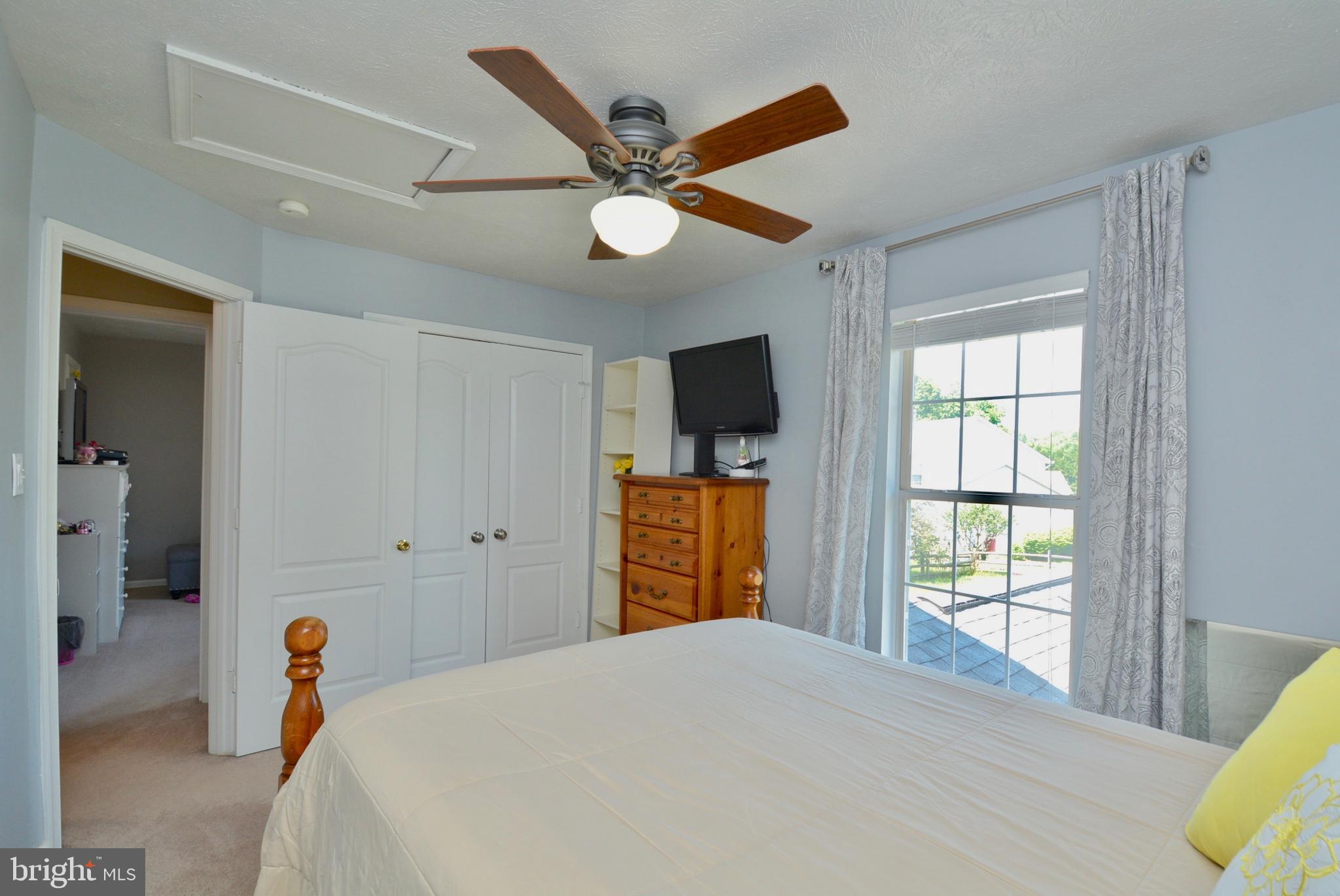 DORCHESTER - ST. CHARLES - Residential