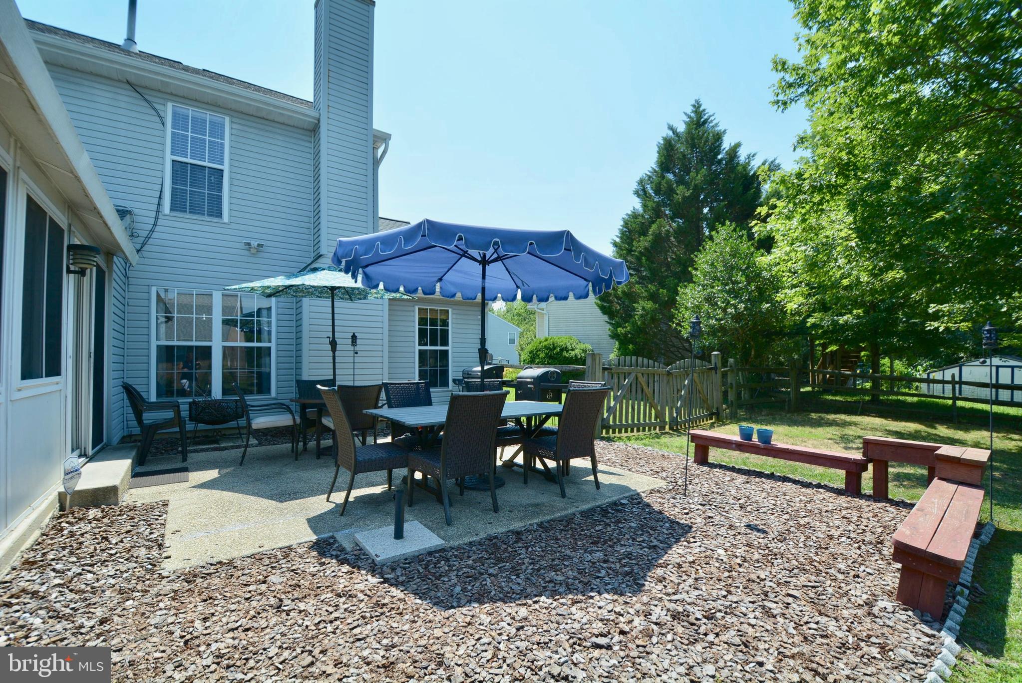 DORCHESTER - ST. CHARLES - Residential