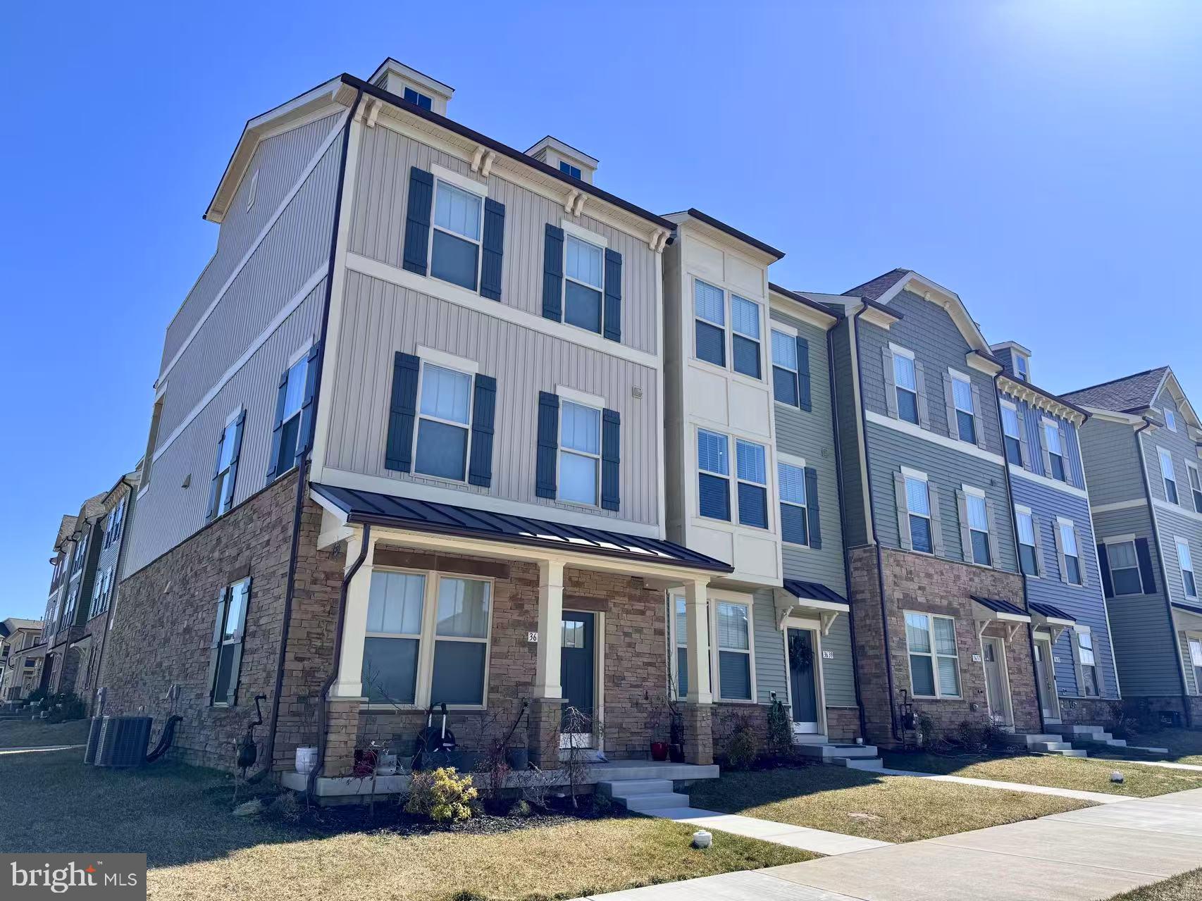 STONE BARN VILLAGE - Residential Lease