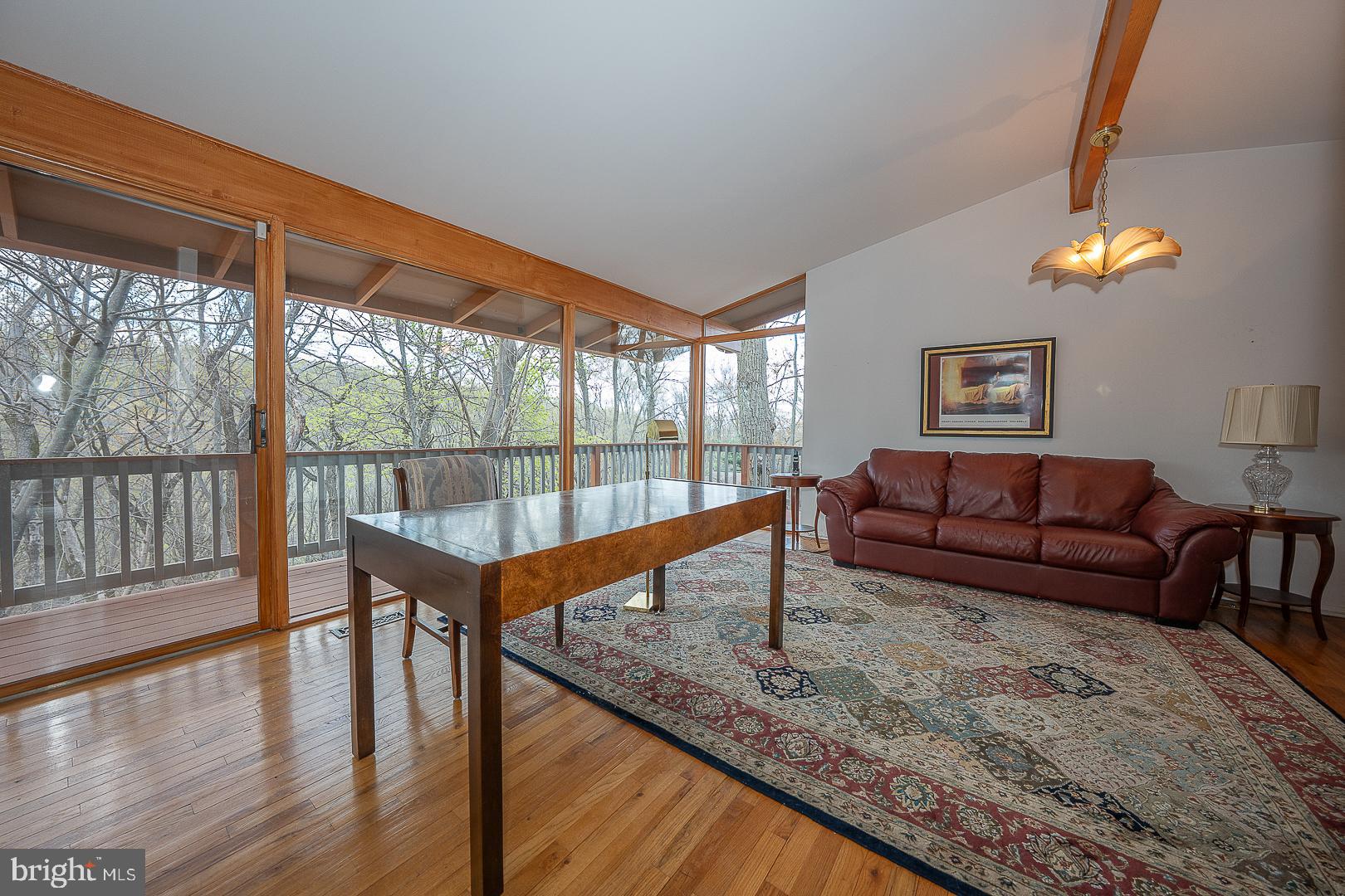 NORTHWOODS - Residential