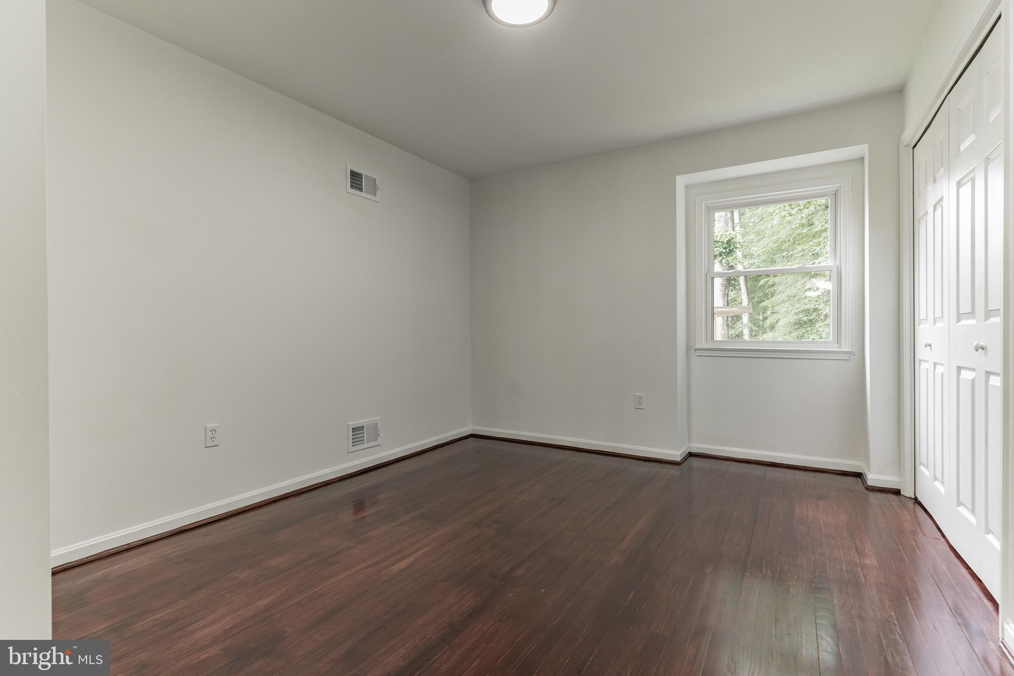 MARLTON - Residential