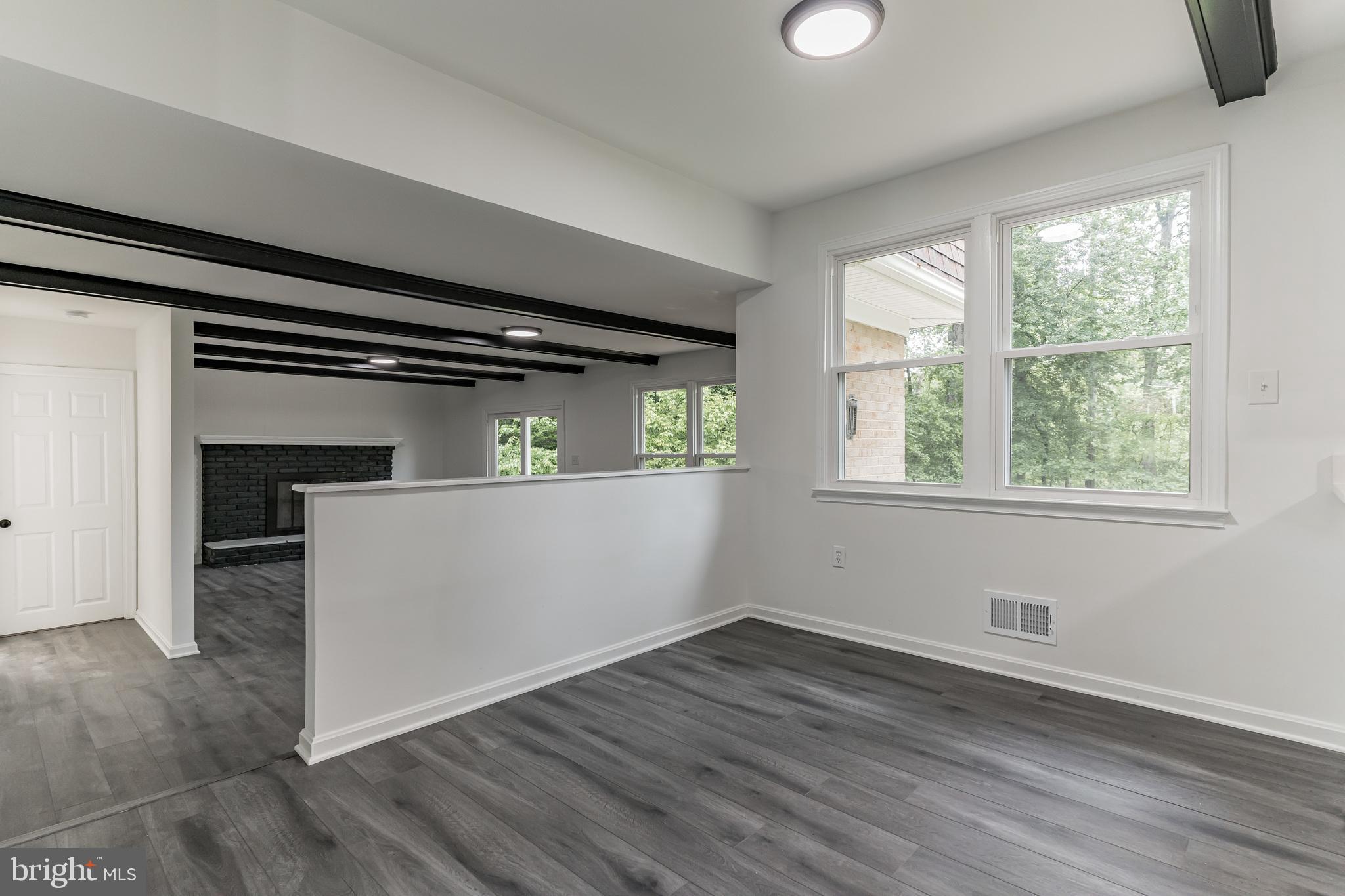 MARLTON - Residential