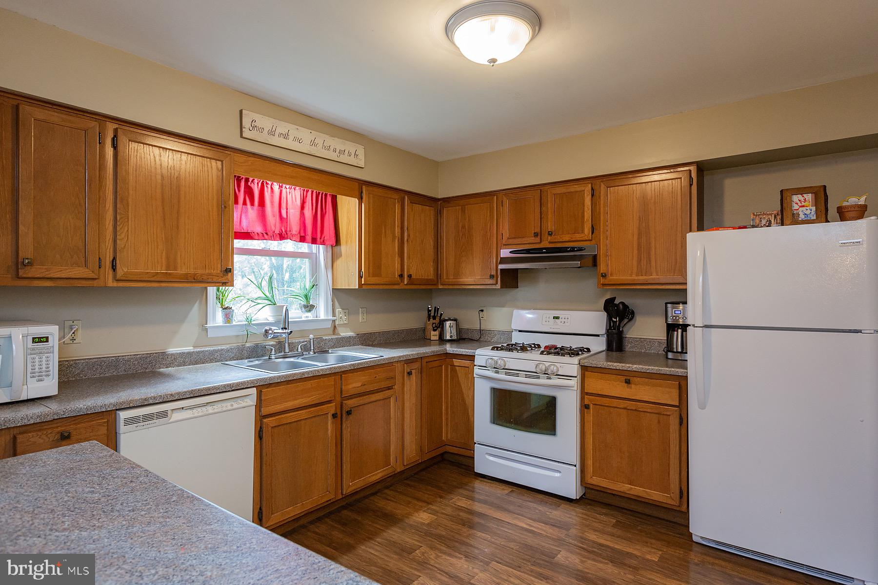 CHAPEL GATE - Residential